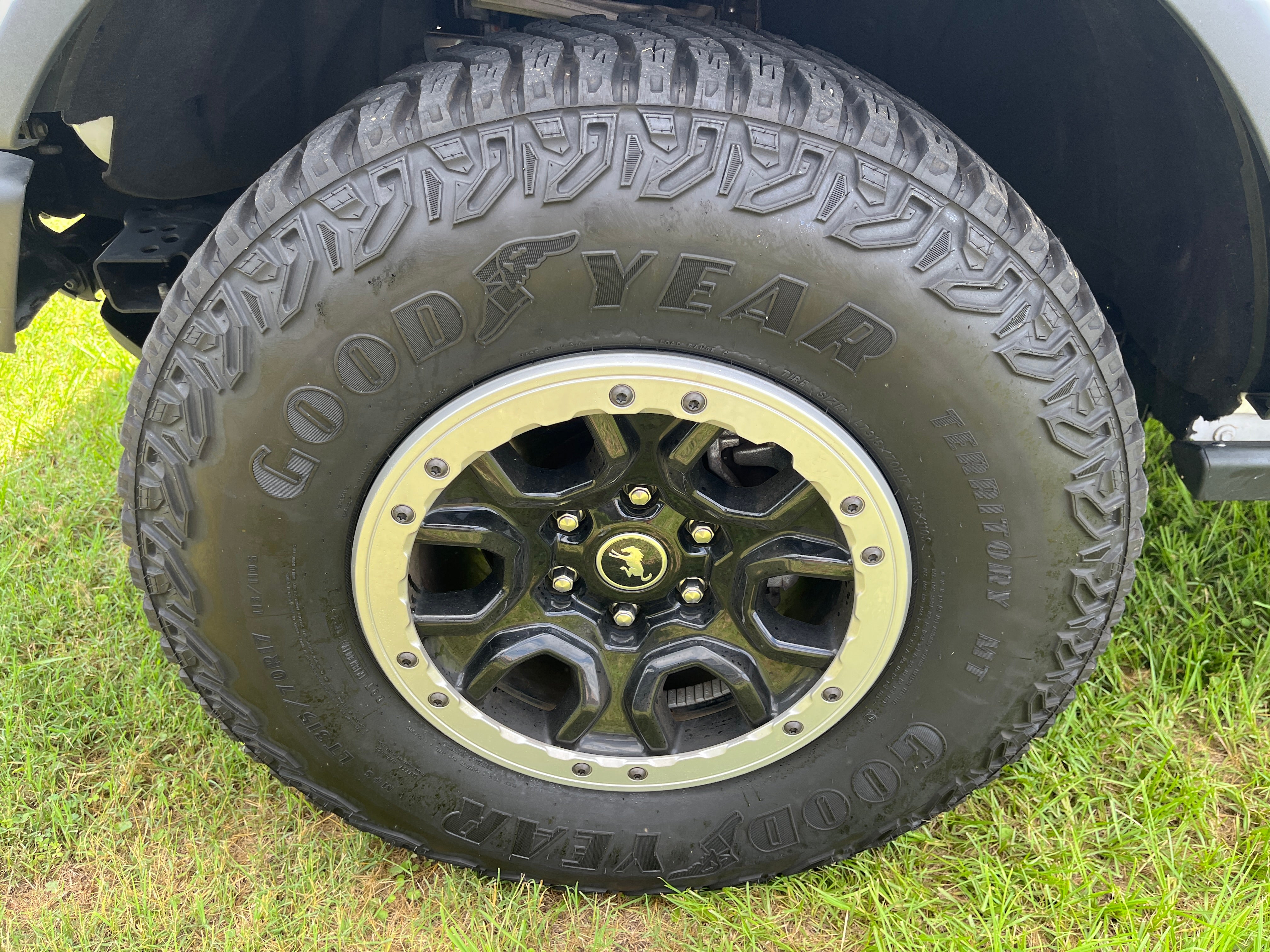 2023 Ford Bronco Base