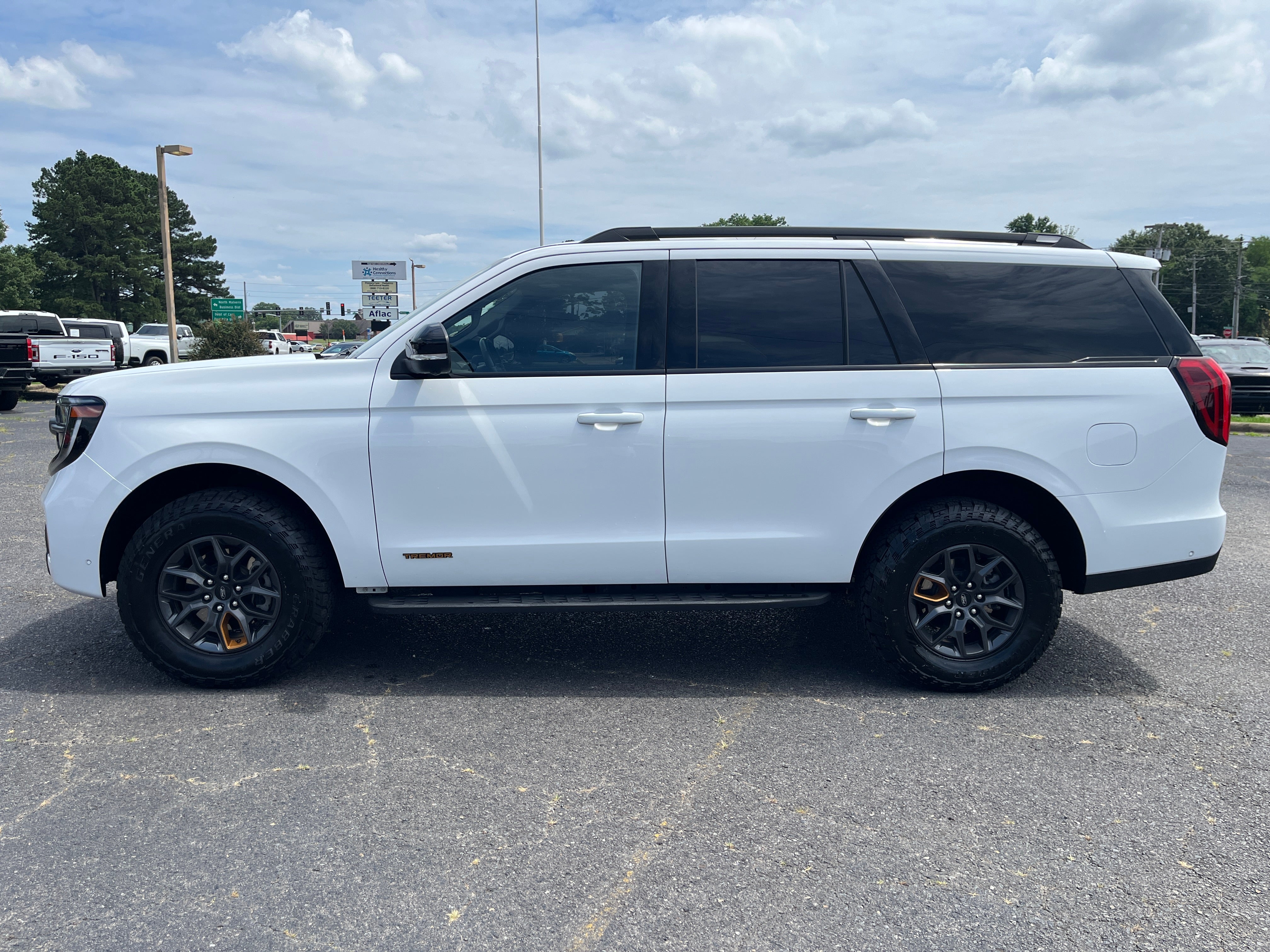 2025 Ford Expedition Tremor