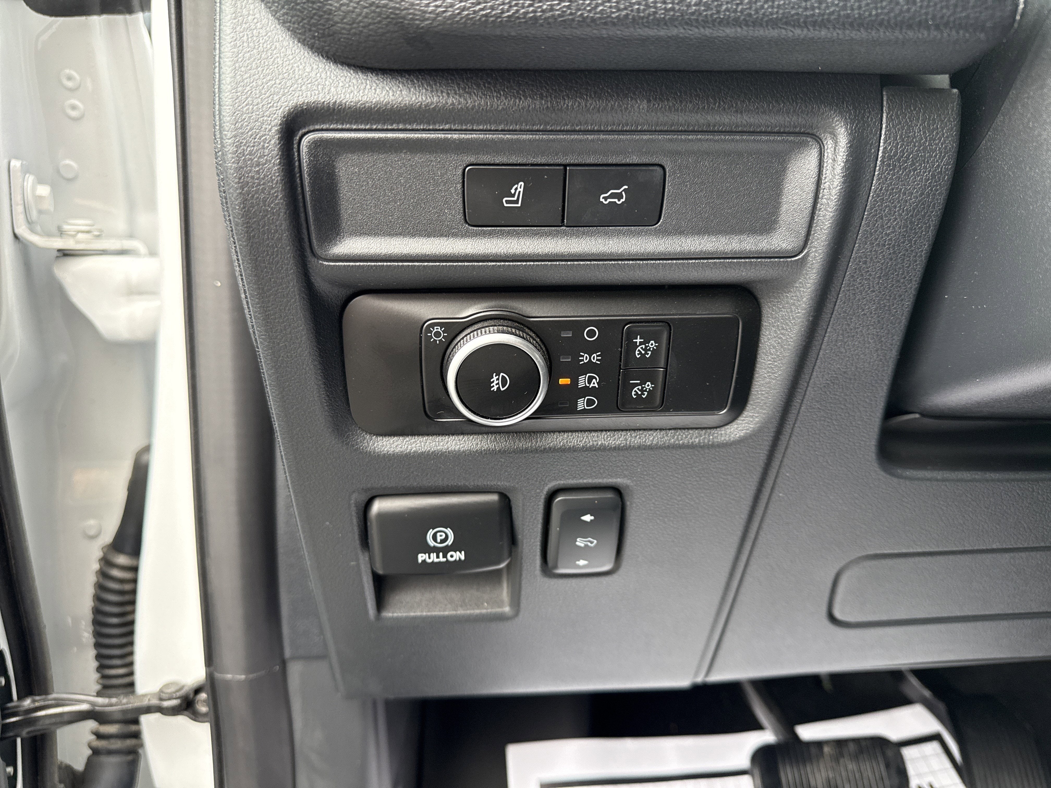 2024 Ford Expedition Base