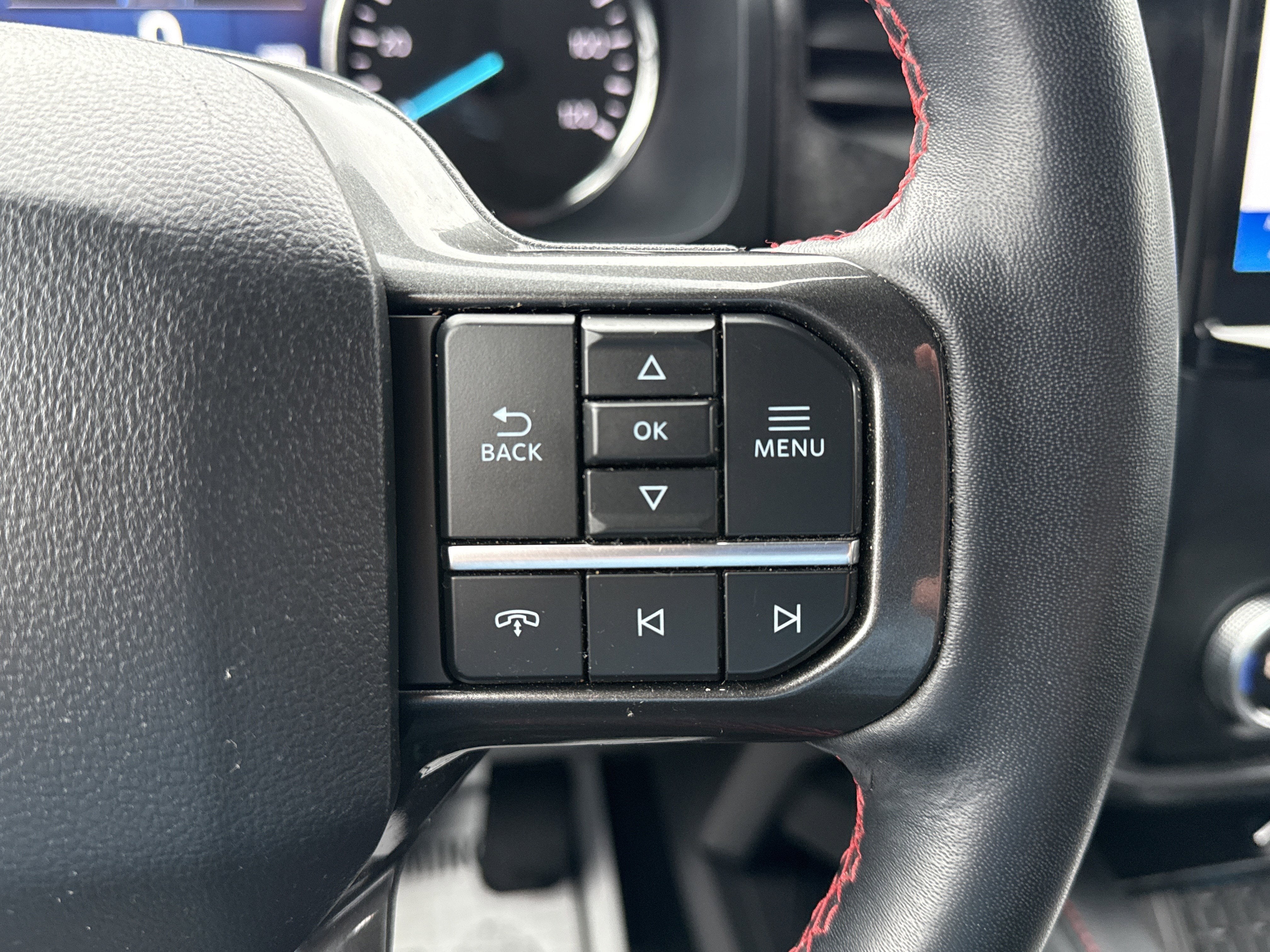 2024 Ford Expedition Base