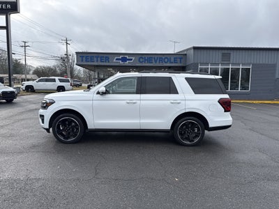 2024 Ford Expedition Base