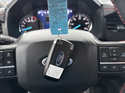 2024 Ford Expedition Base