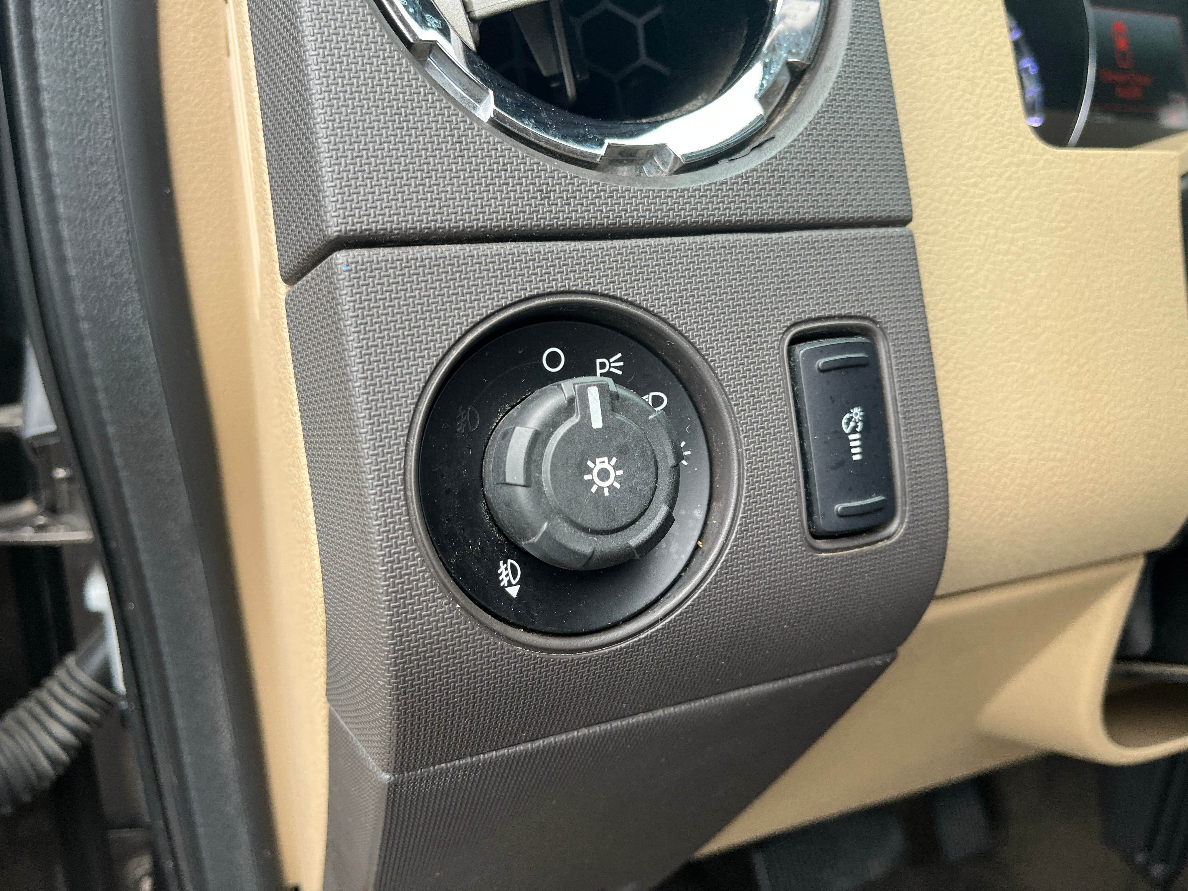 2016 Ford Super Duty F-250 SRW Lariat