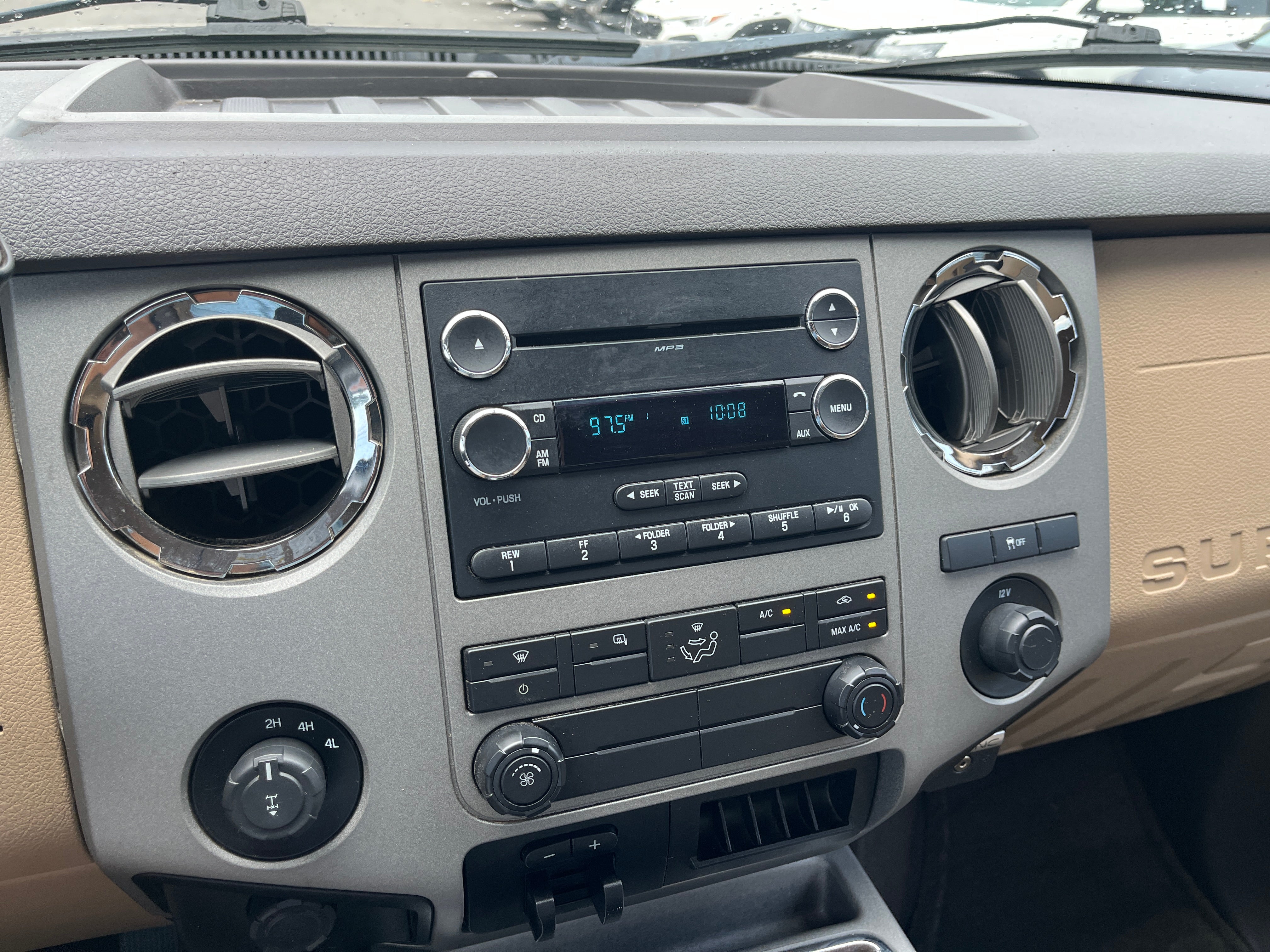 2016 Ford Super Duty F-250 SRW Lariat