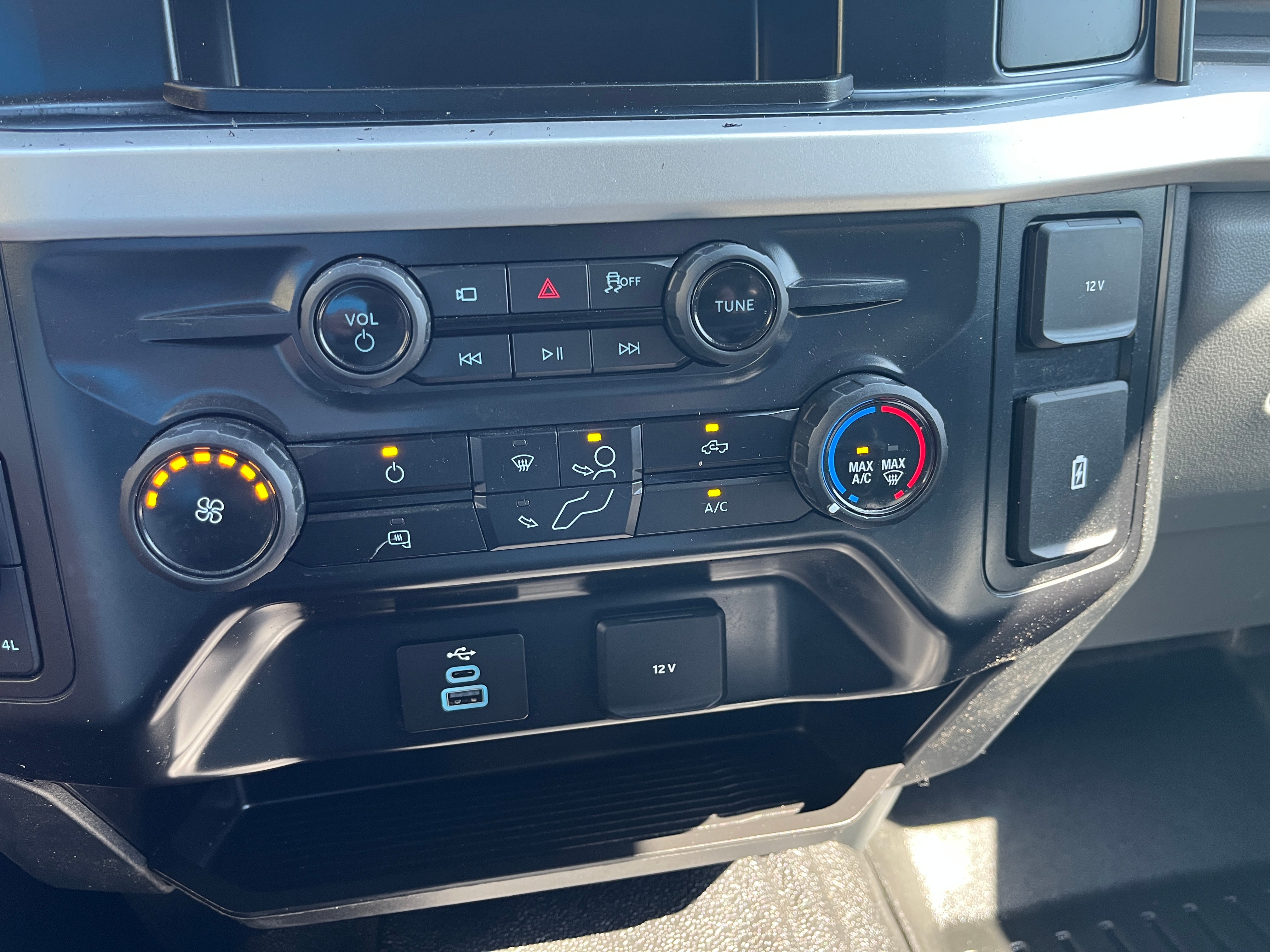 2025 Ford Super Duty F-250 SRW XL