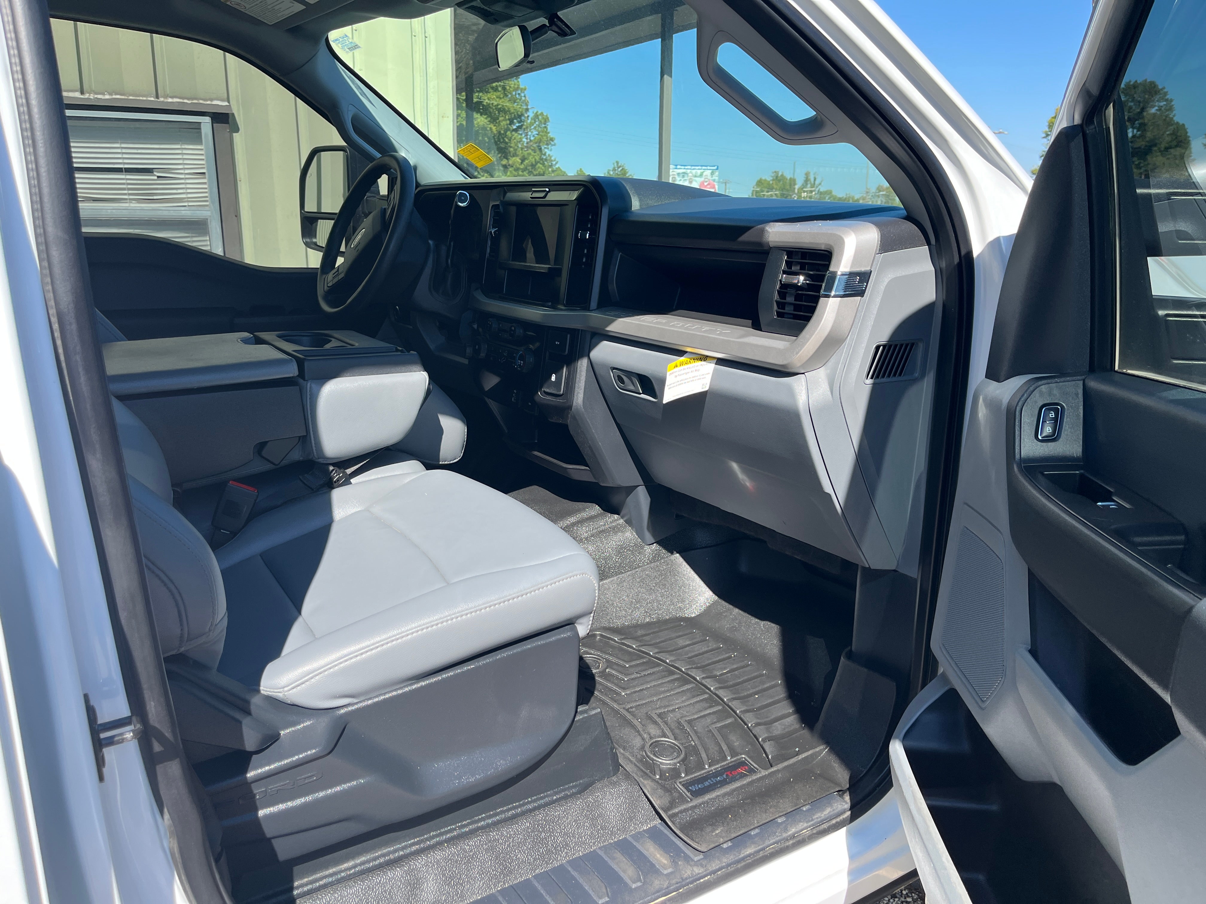 2025 Ford Super Duty F-250 SRW XL