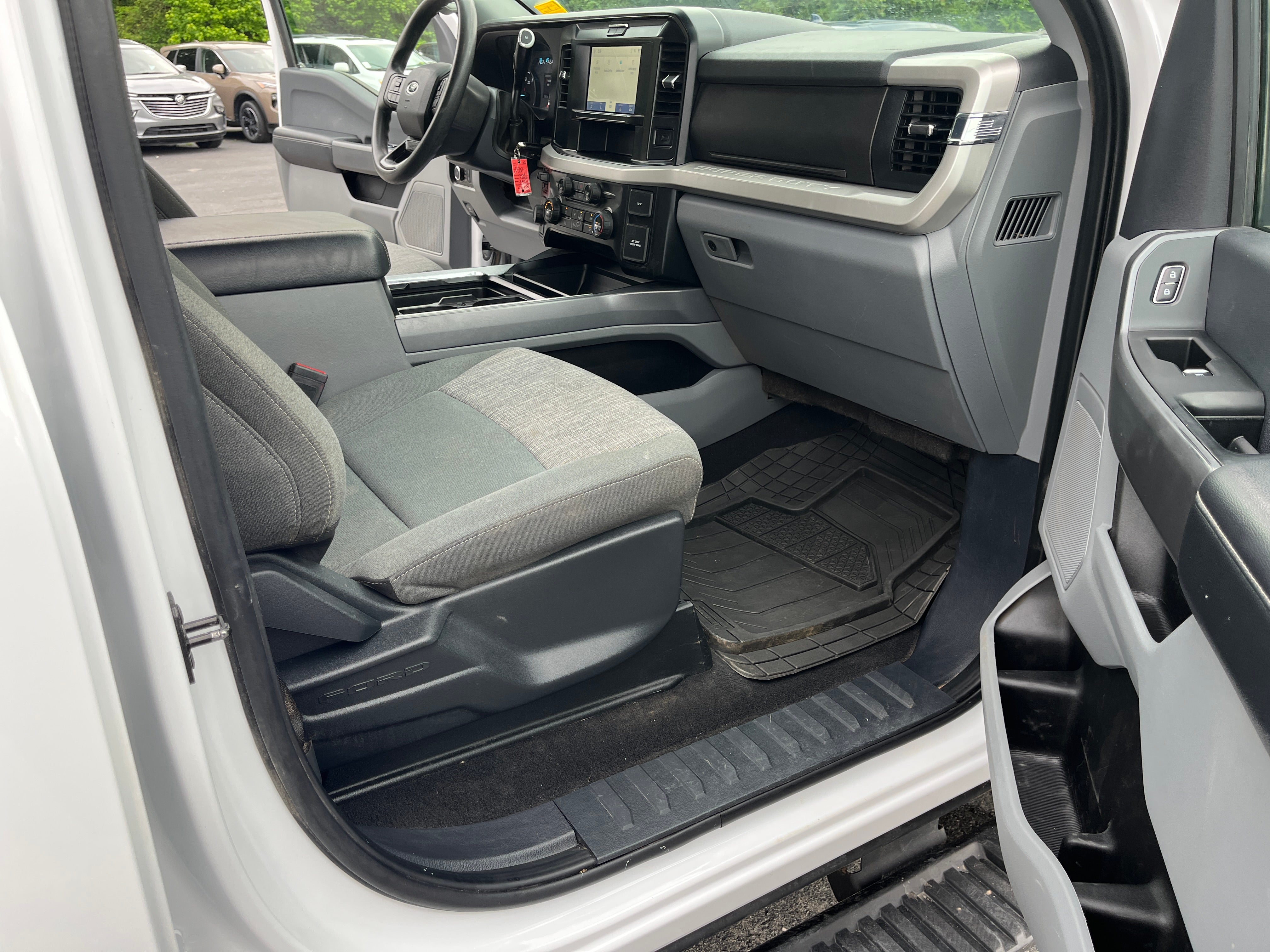 2025 Ford Super Duty F-250 SRW XL