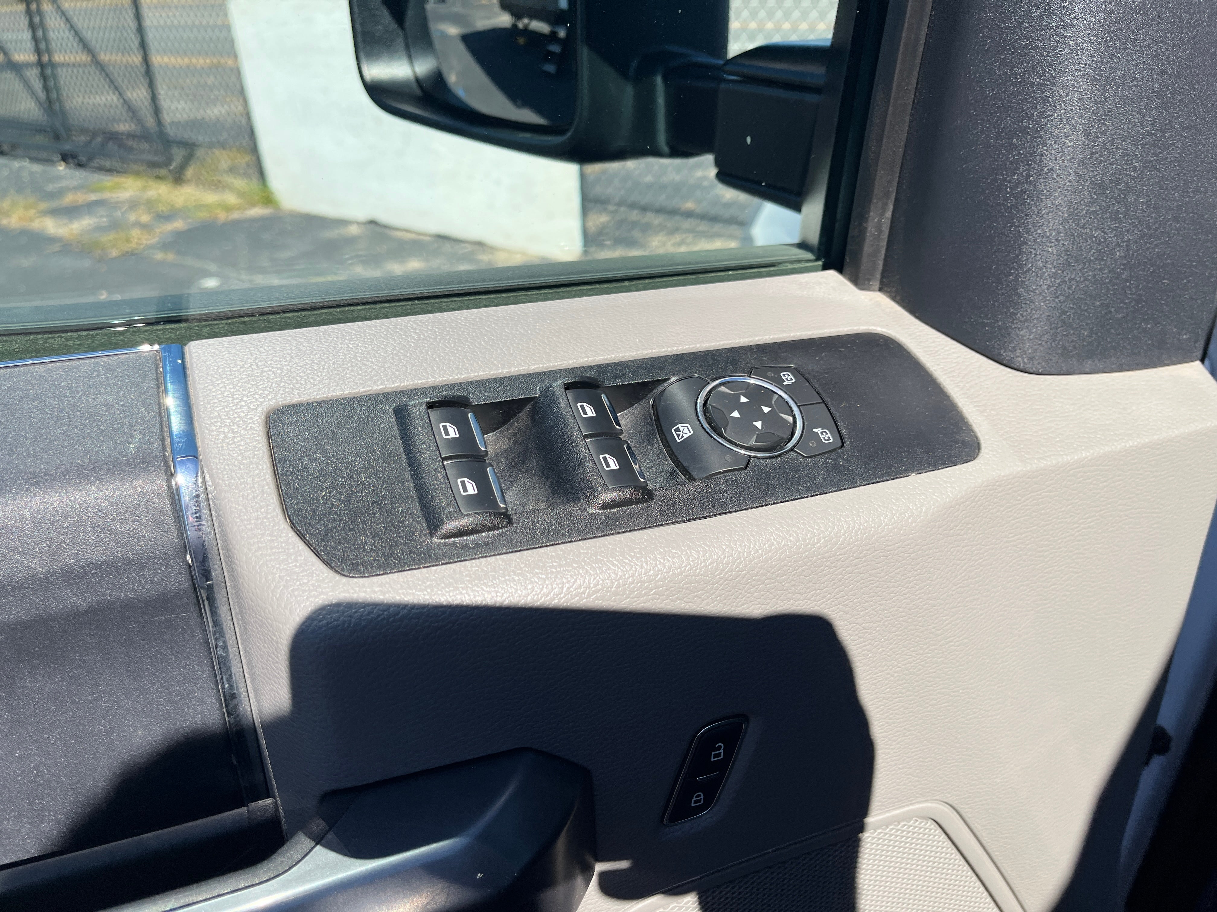 2022 Ford Super Duty F-350 DRW XL