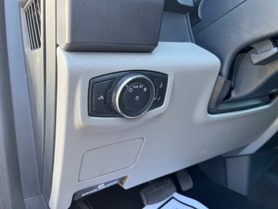 2022 Ford Super Duty F-350 DRW XL