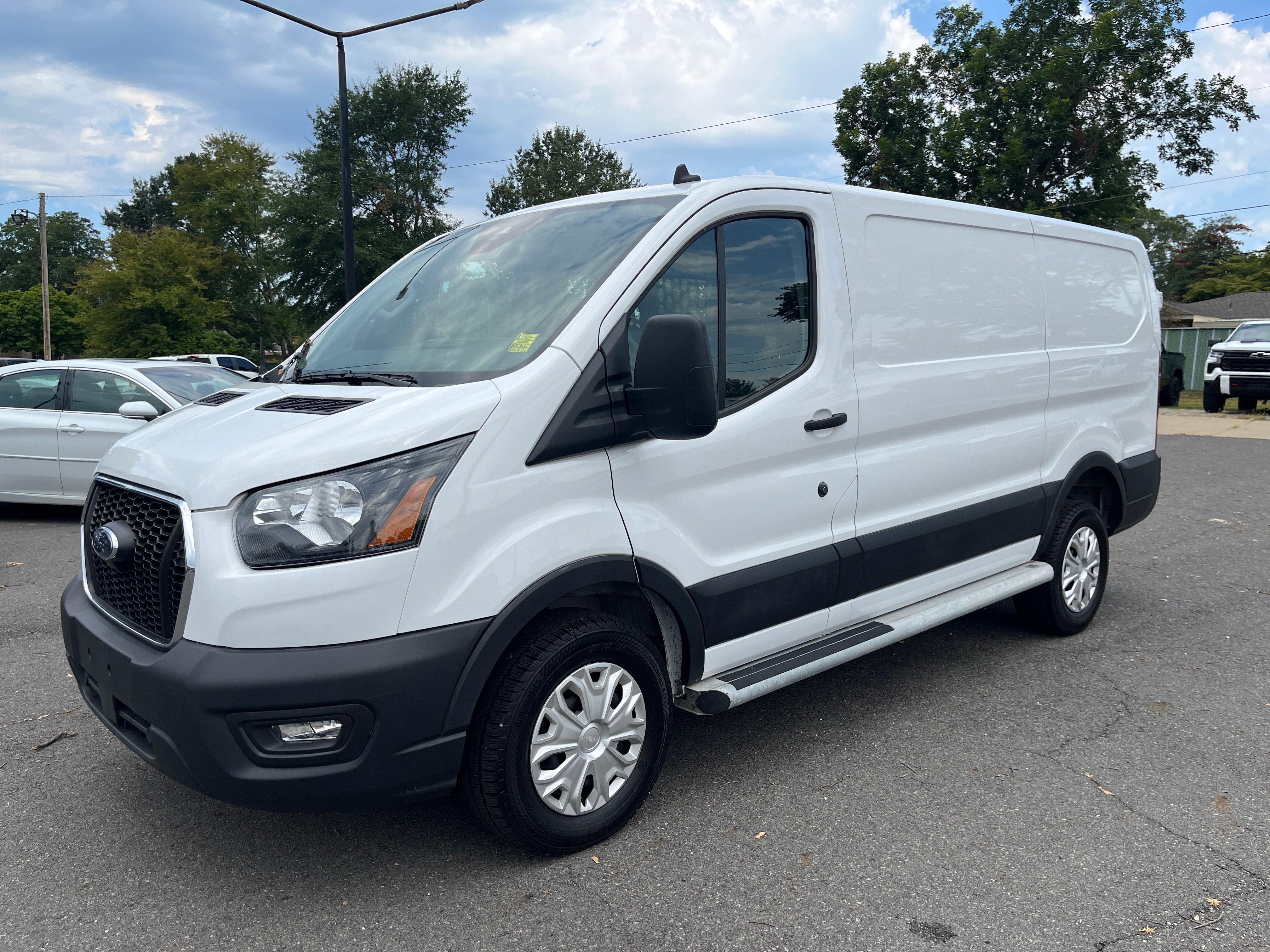 2025 Ford Transit Cargo Van Base