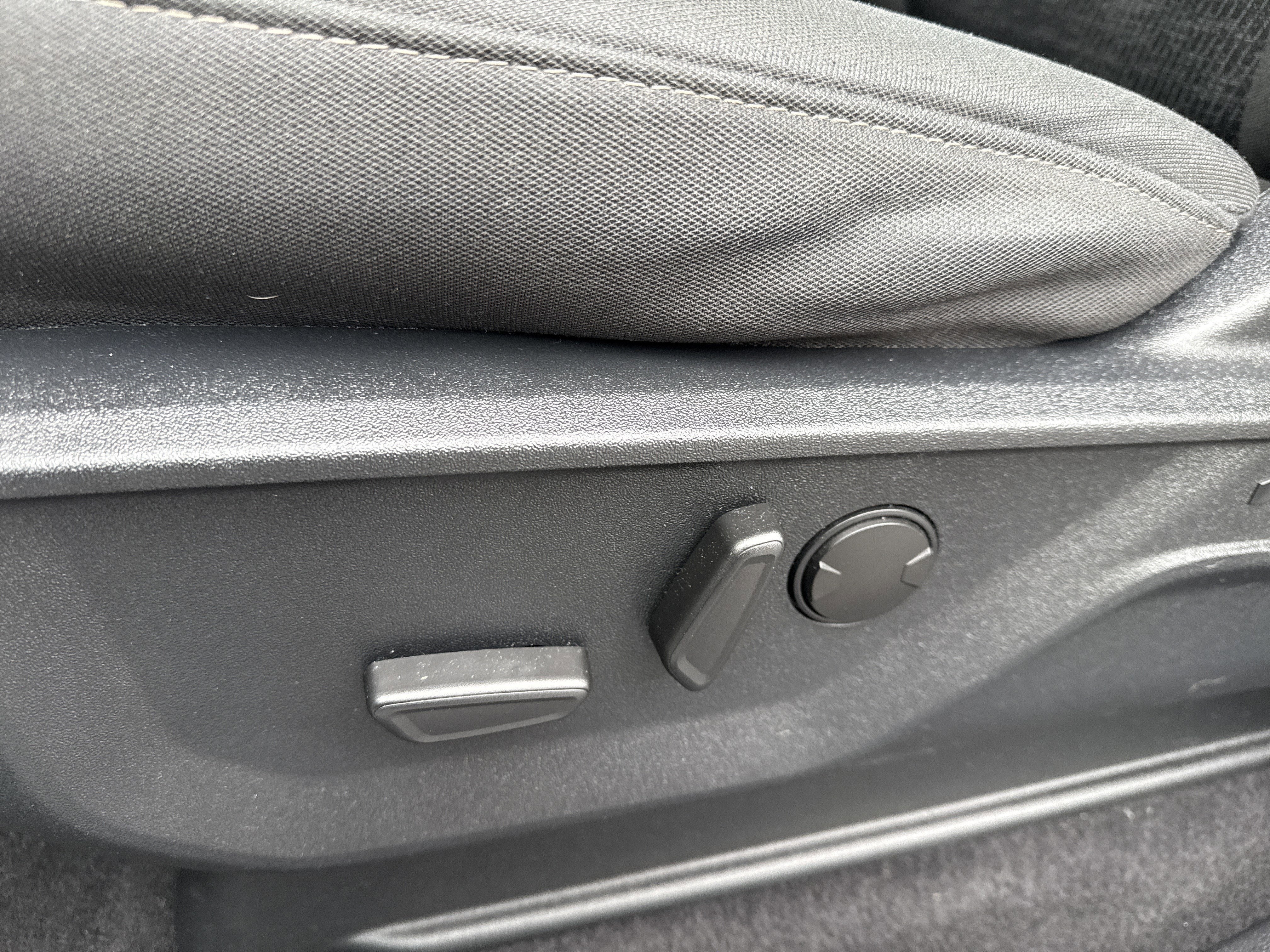 2023 Ford F-150 Base