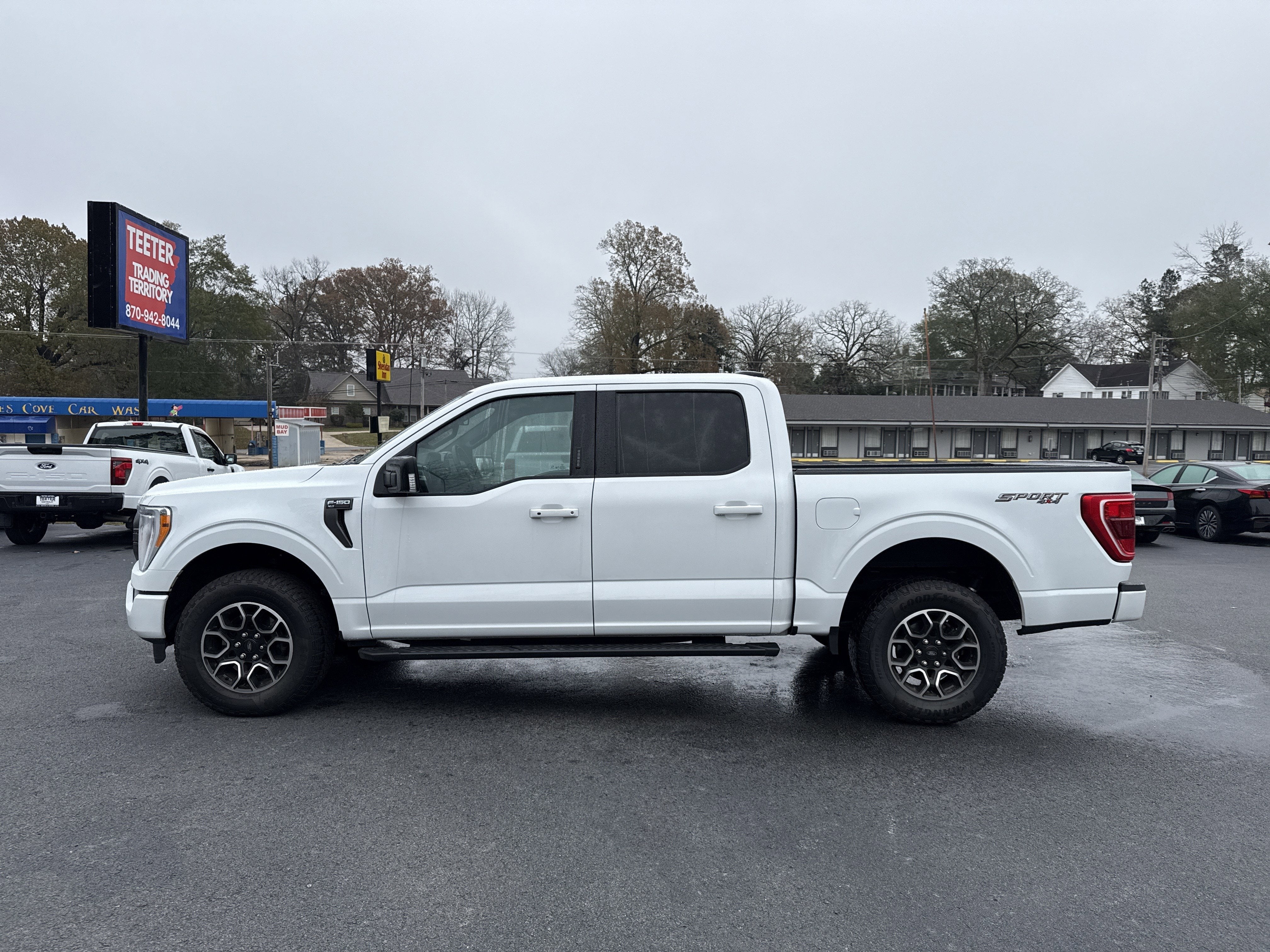2023 Ford F-150 Base