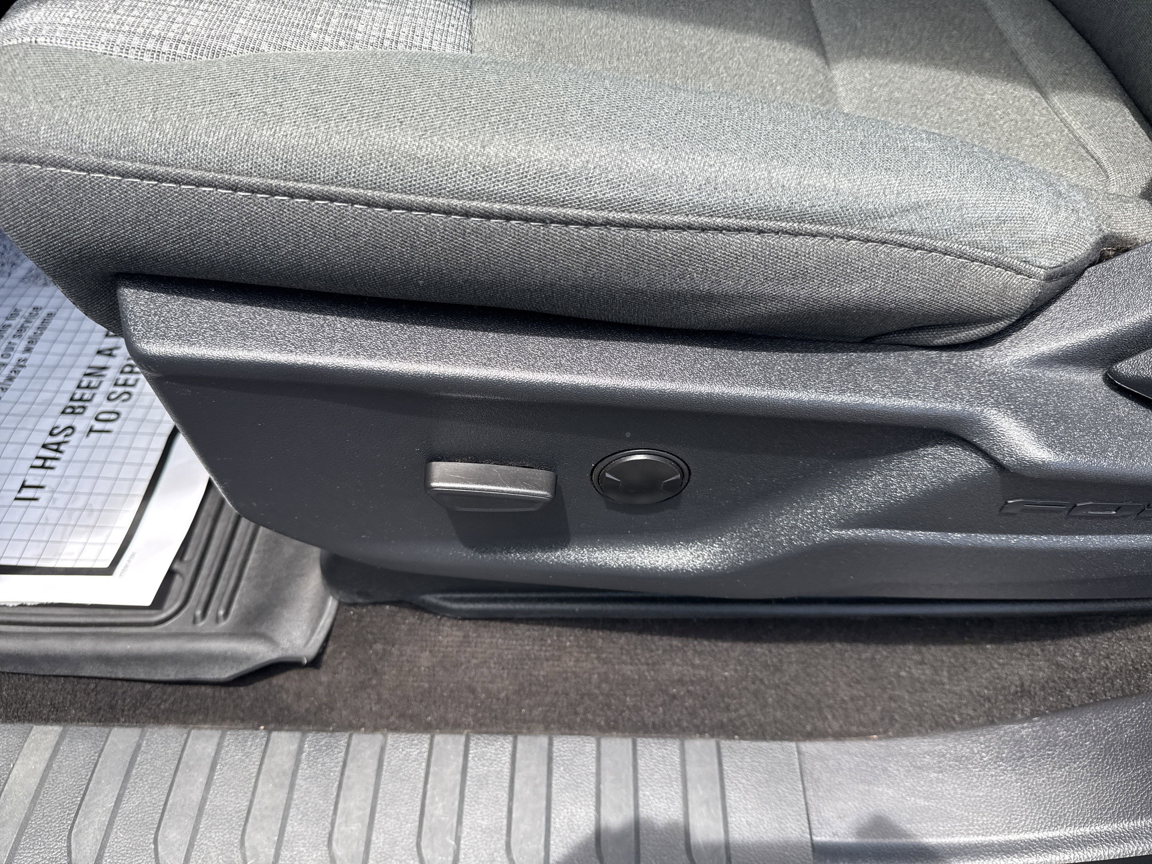 2023 Ford F-150 Base