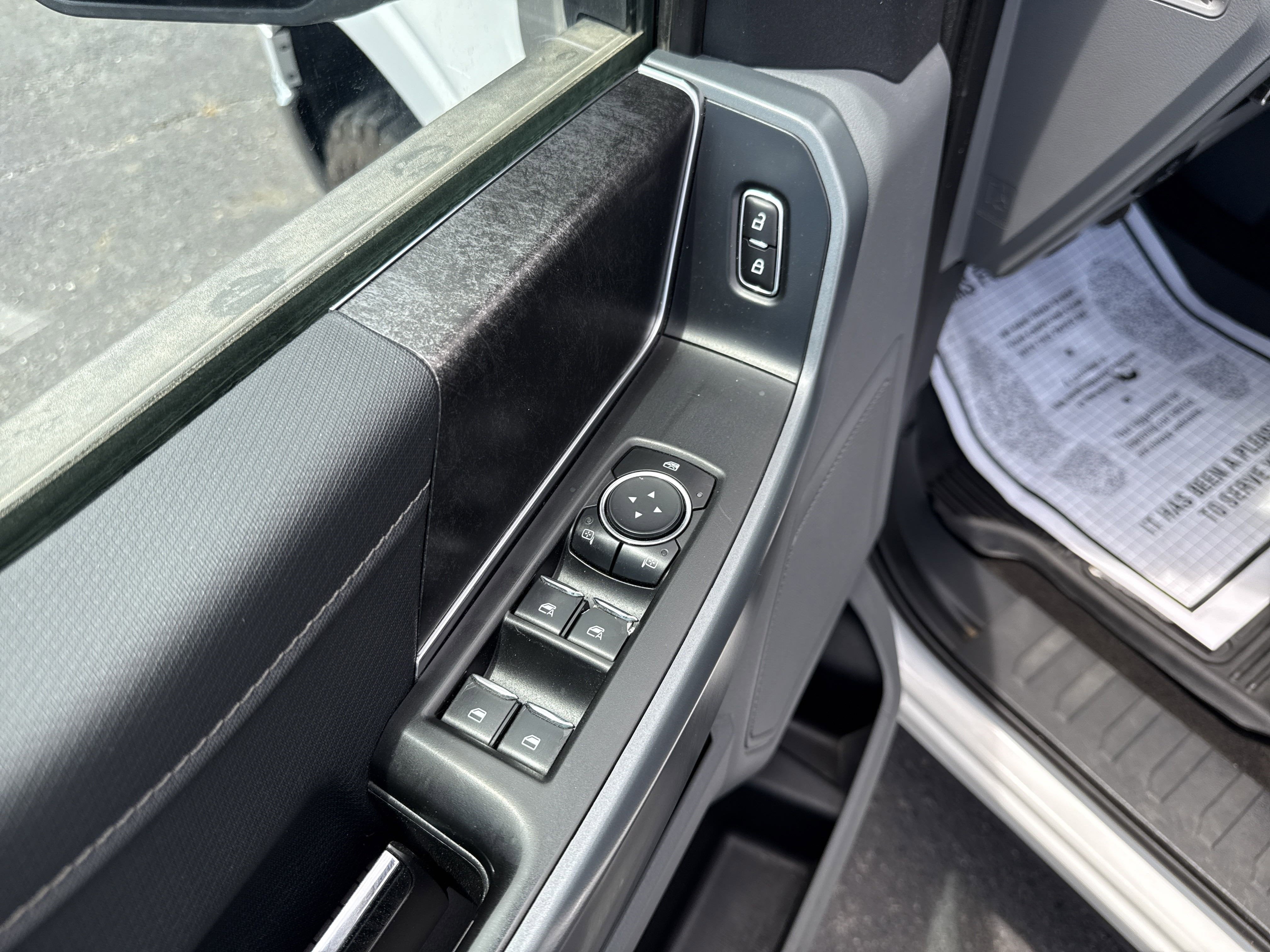 2023 Ford F-150 Base