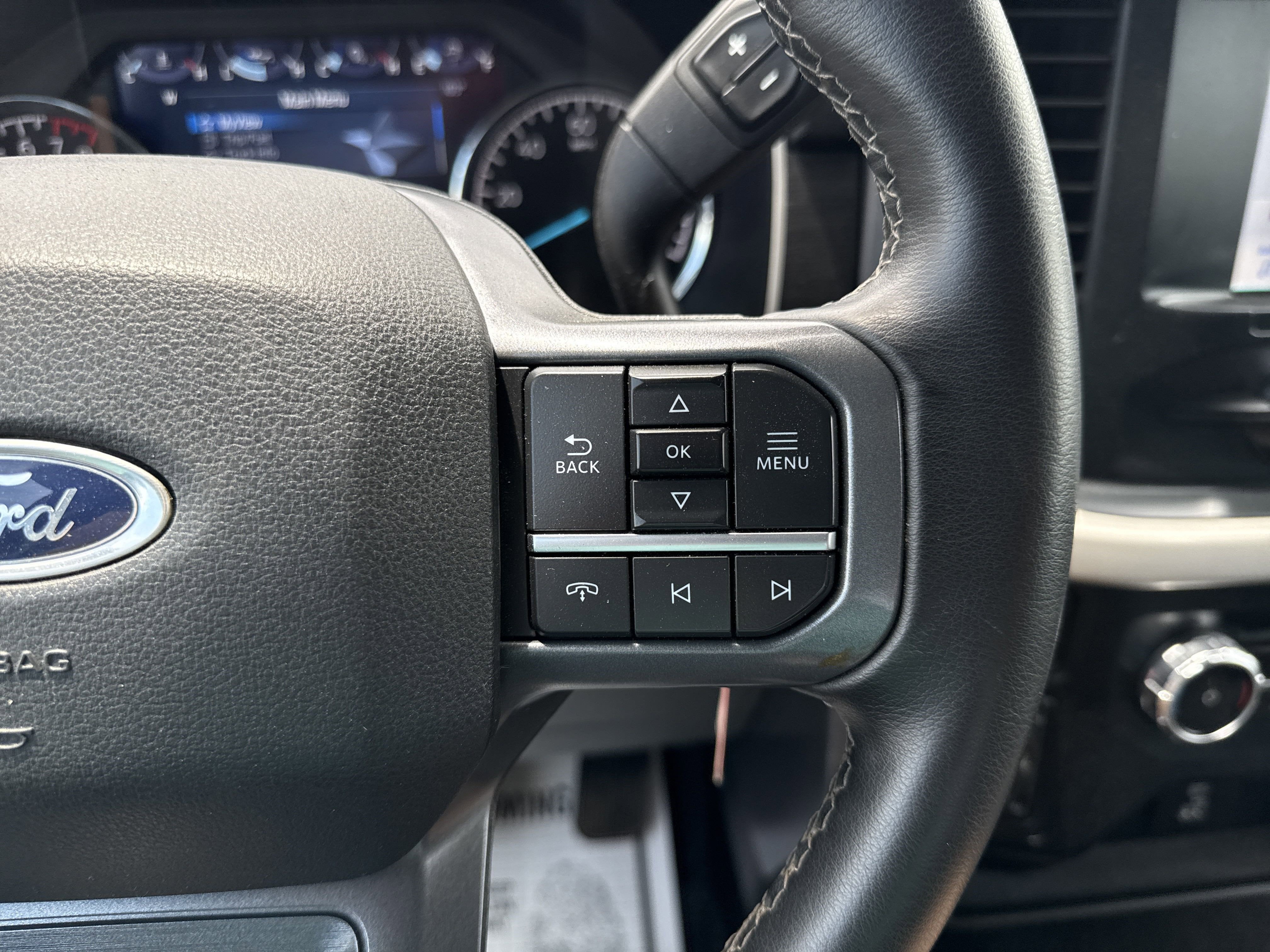 2023 Ford F-150 Base