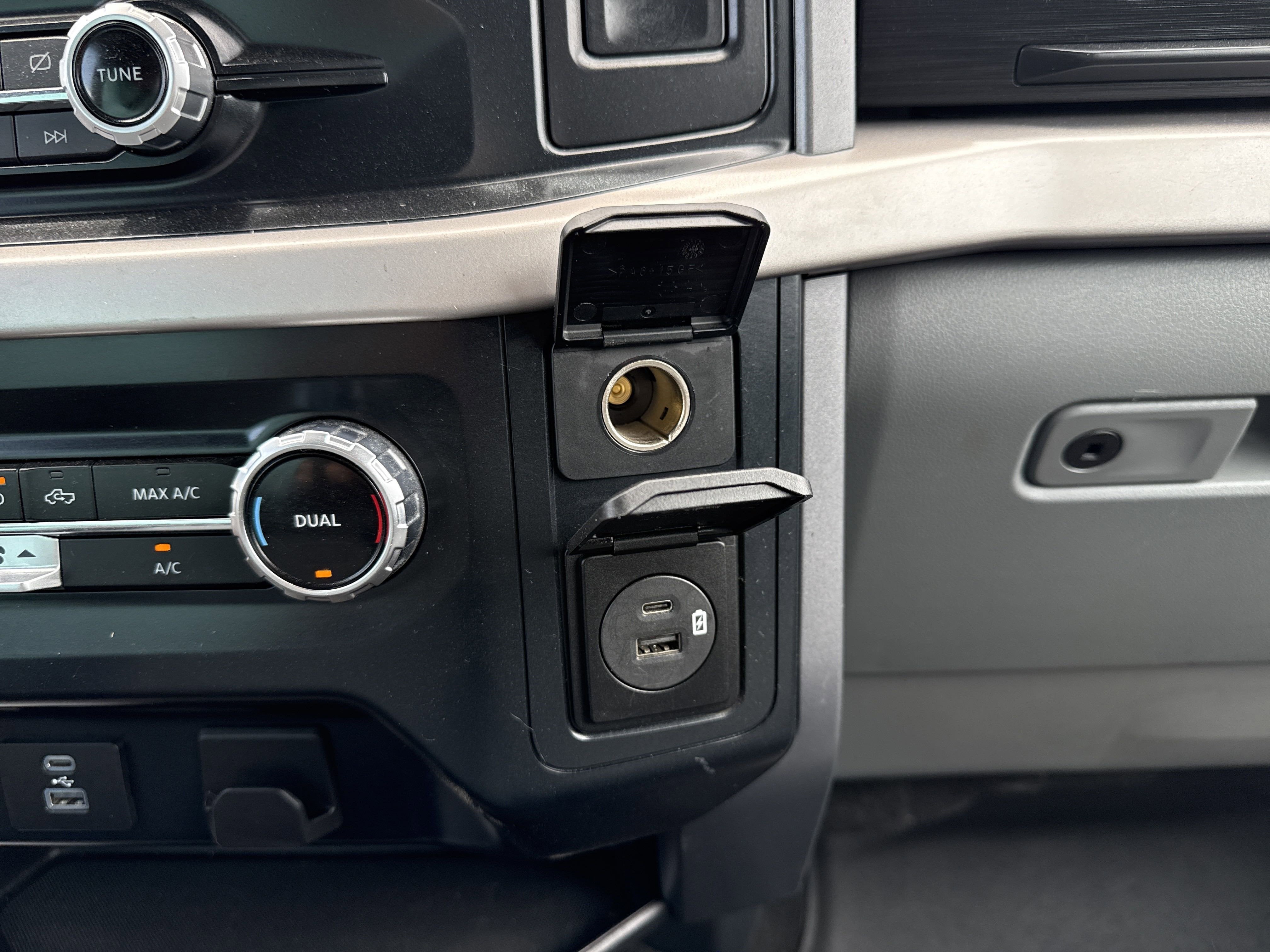 2023 Ford F-150 Base