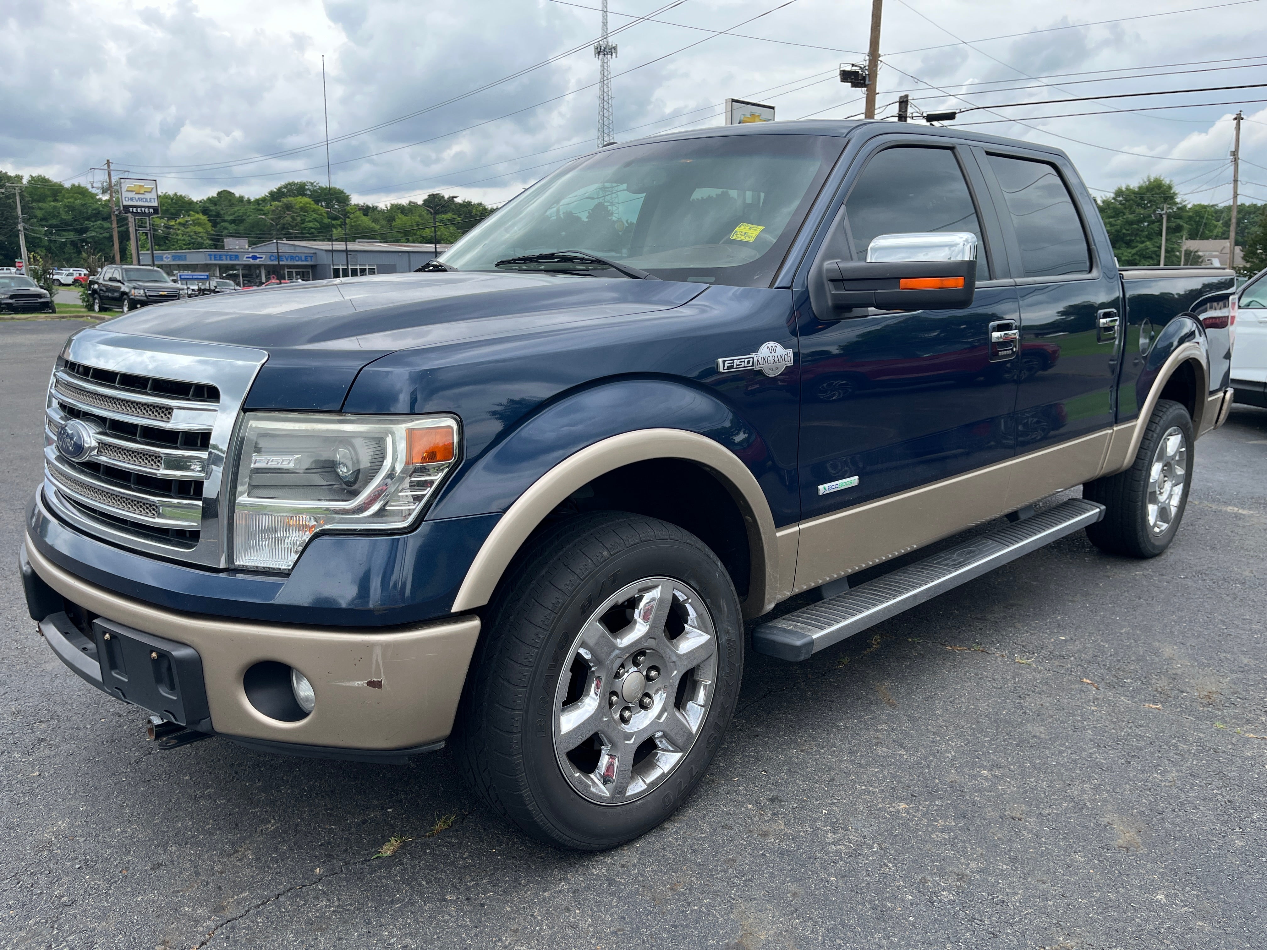 2013 Ford F-150 XL 4x4 SuperCrew 145-in's photo