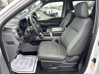 2025 Ford F-150 Base