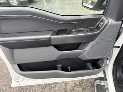 2025 Ford F-150 Base