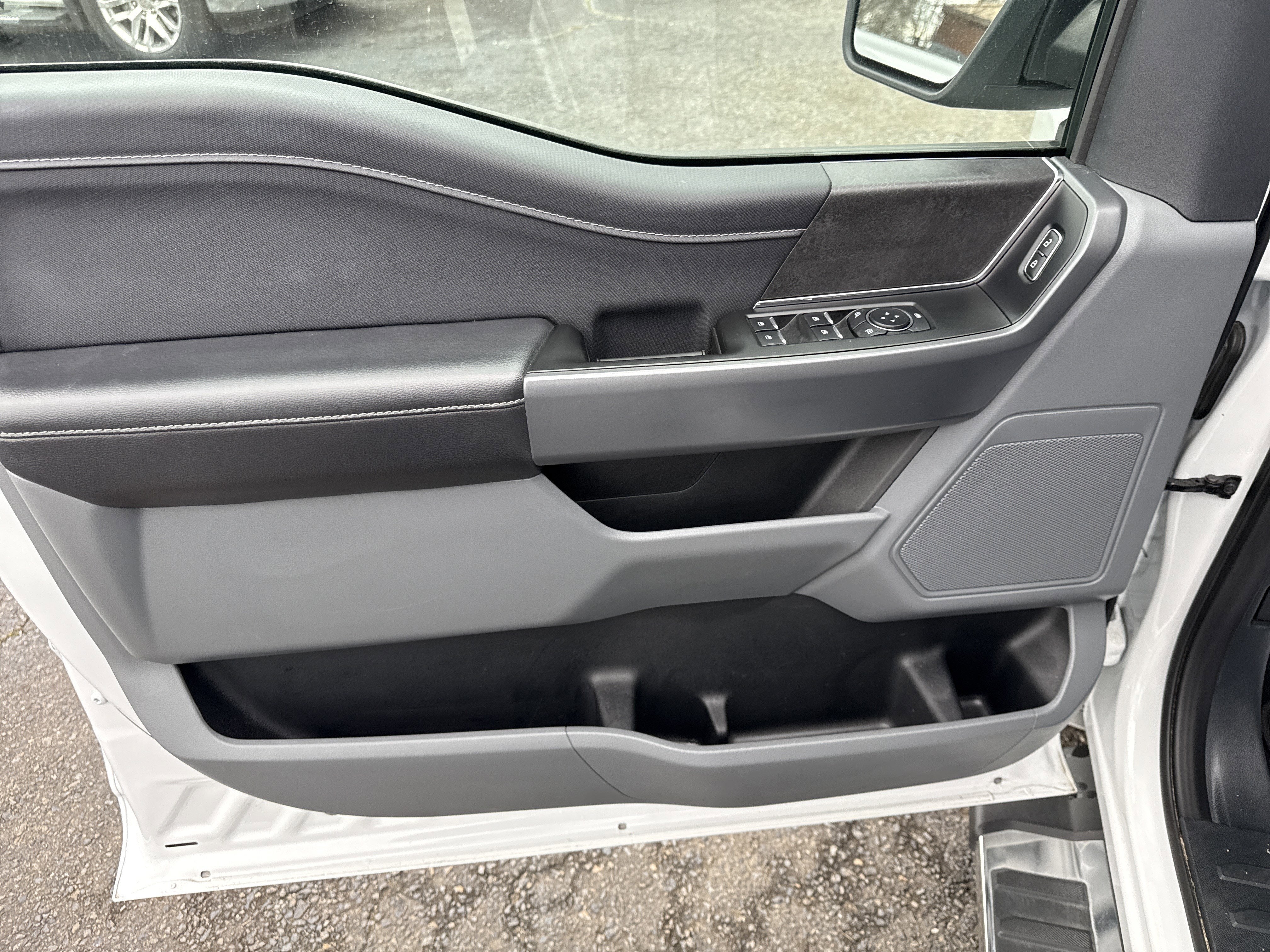 2025 Ford F-150 Base