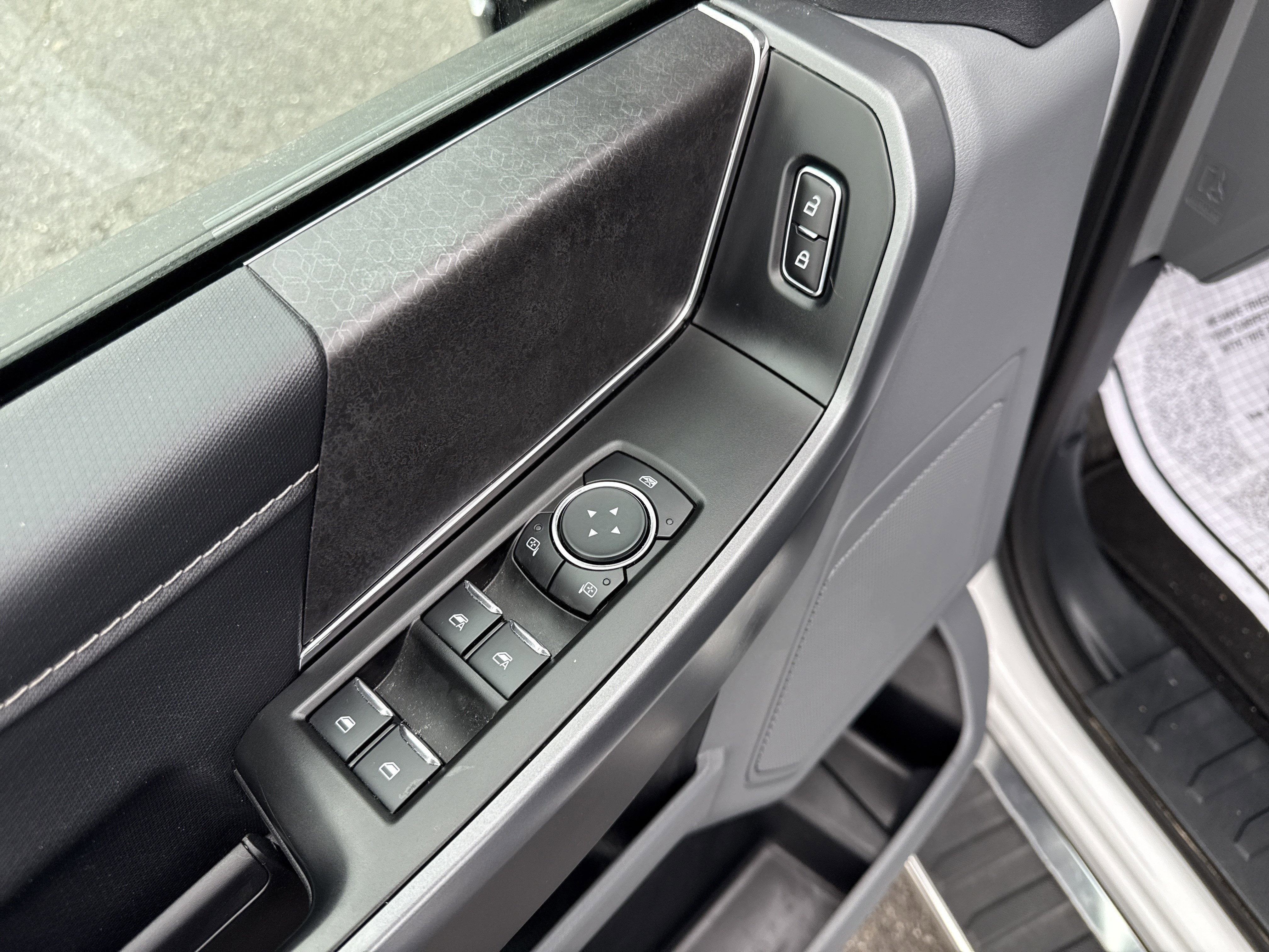 2025 Ford F-150 Base