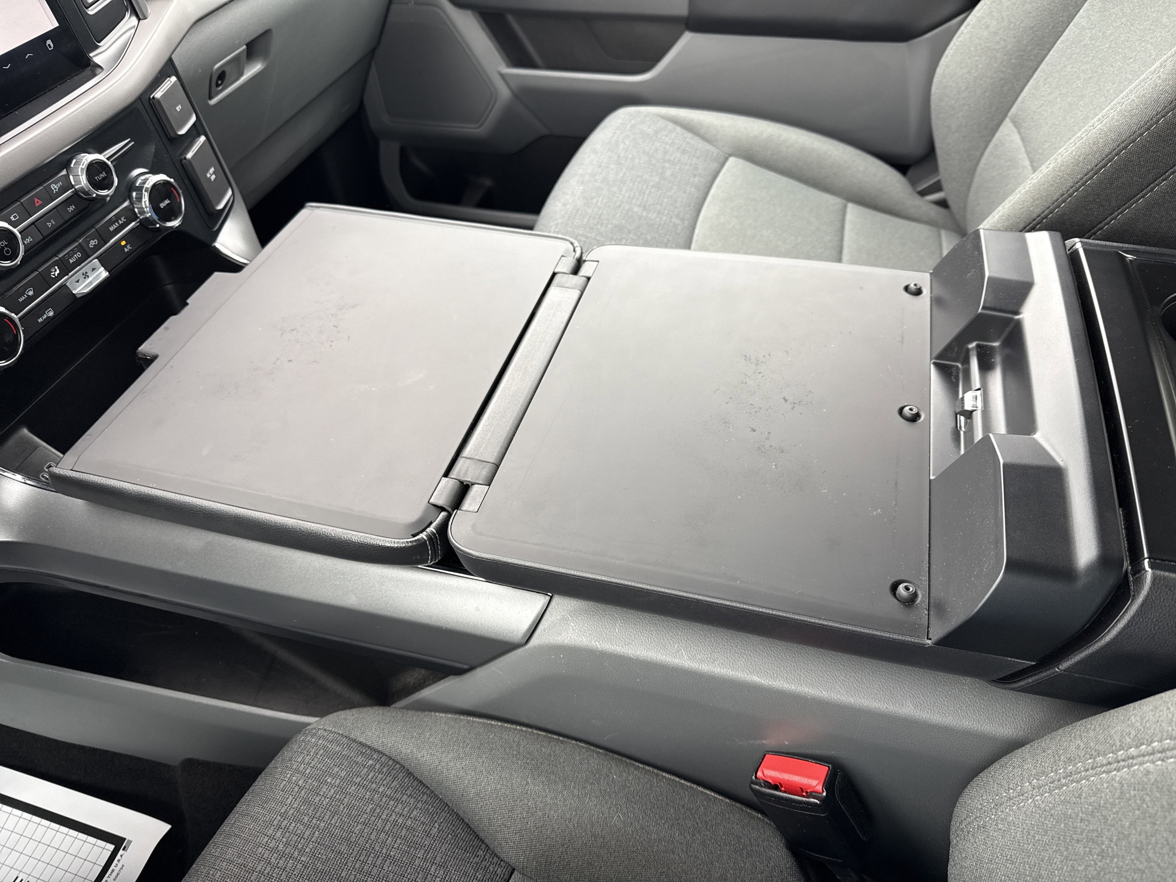 2025 Ford F-150 Base