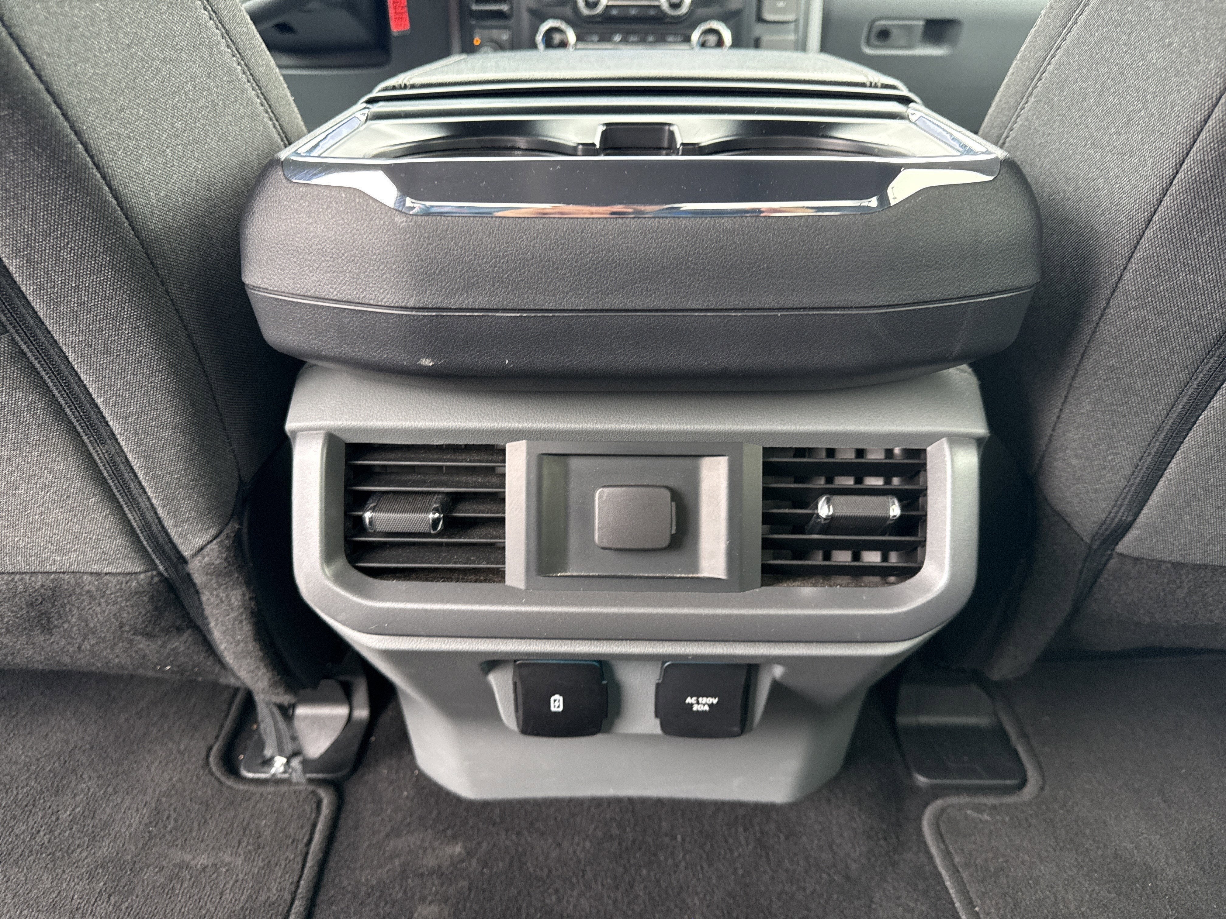 2025 Ford F-150 Base