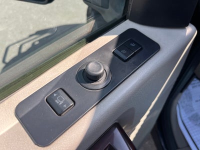 2010 Ford Super Duty F-250 SRW XL