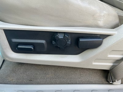 2010 Ford Super Duty F-250 SRW XL
