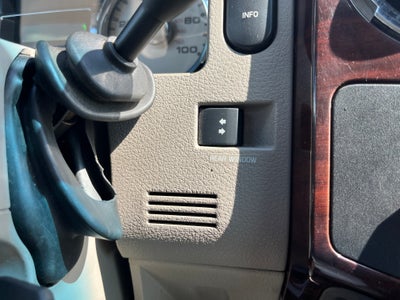 2010 Ford Super Duty F-250 SRW XL
