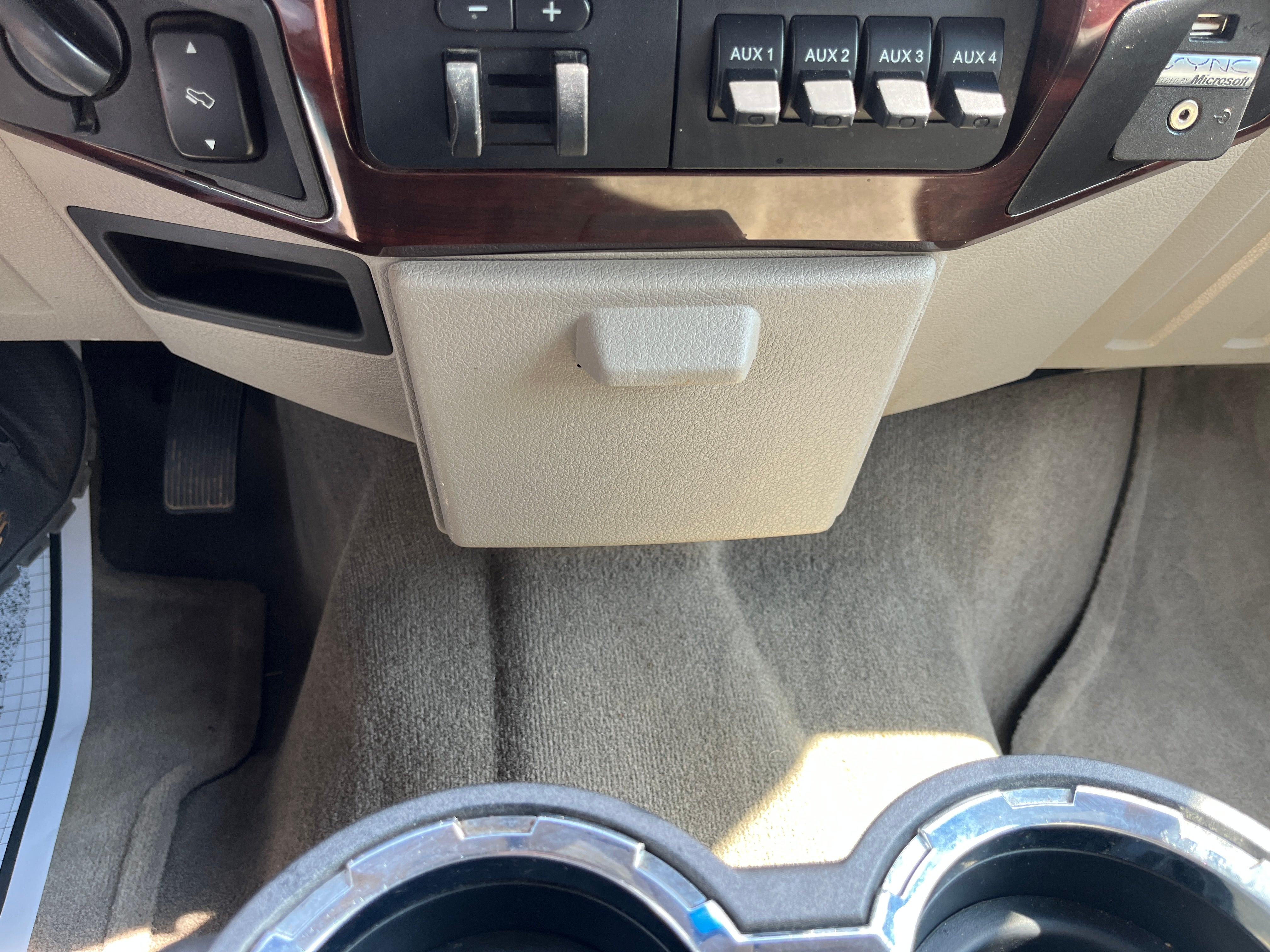 2010 Ford Super Duty F-250 SRW XL