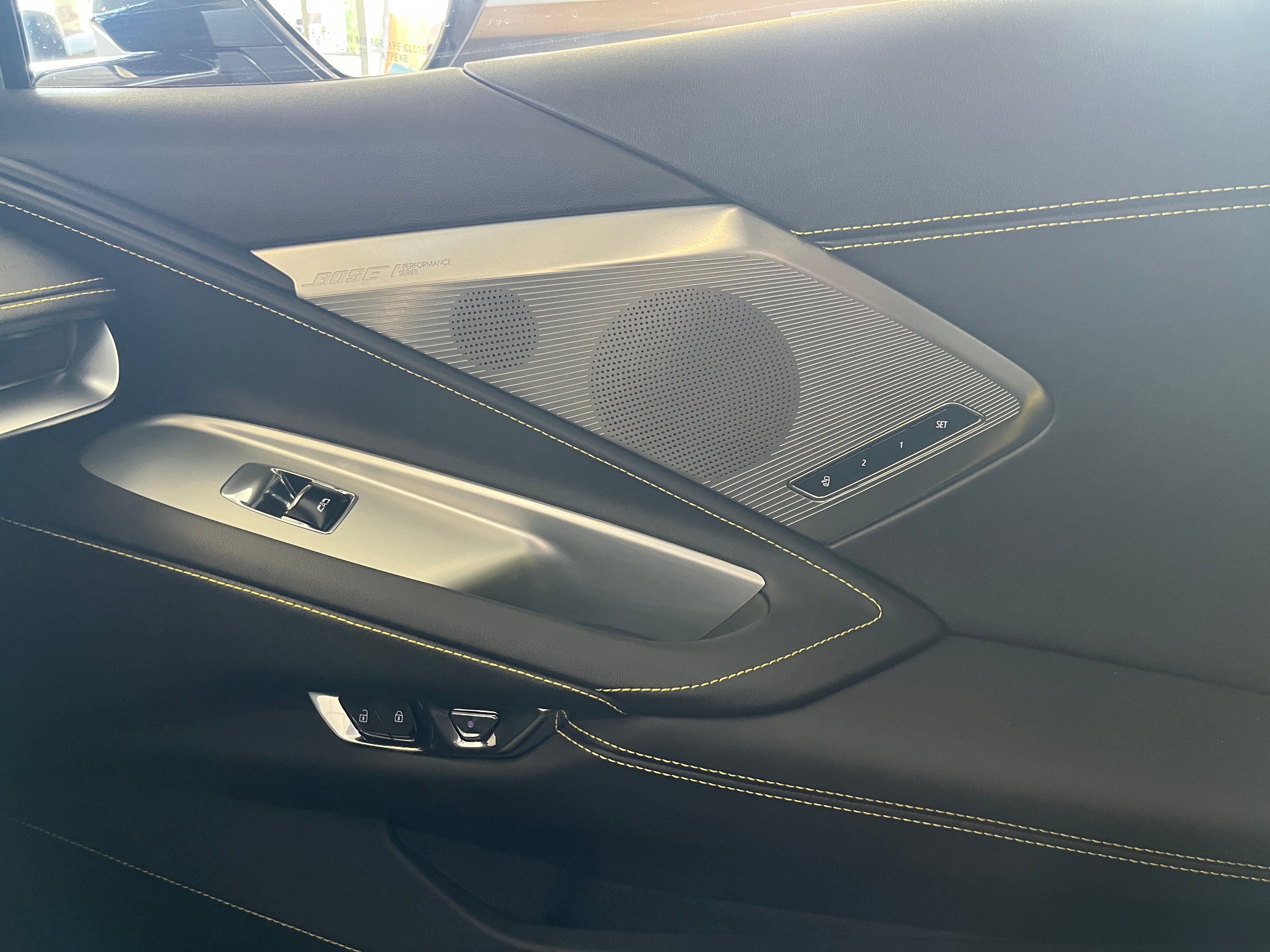 2027 Chevrolet Corvette Stingray 2LT