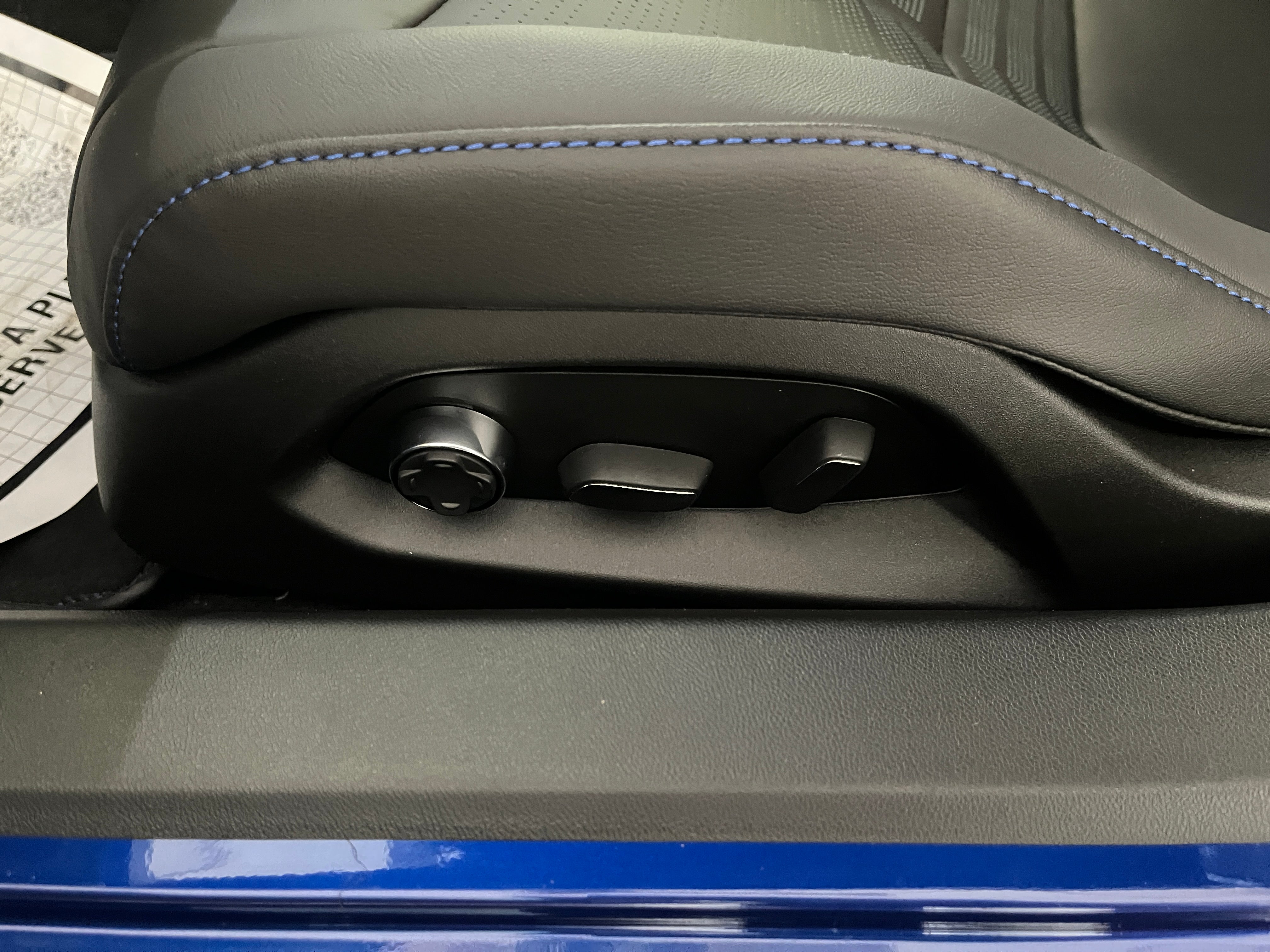 2027 Chevrolet Corvette 3LT - Photo 30