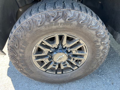 2025 Chevrolet Silverado 2500 HD ZR2