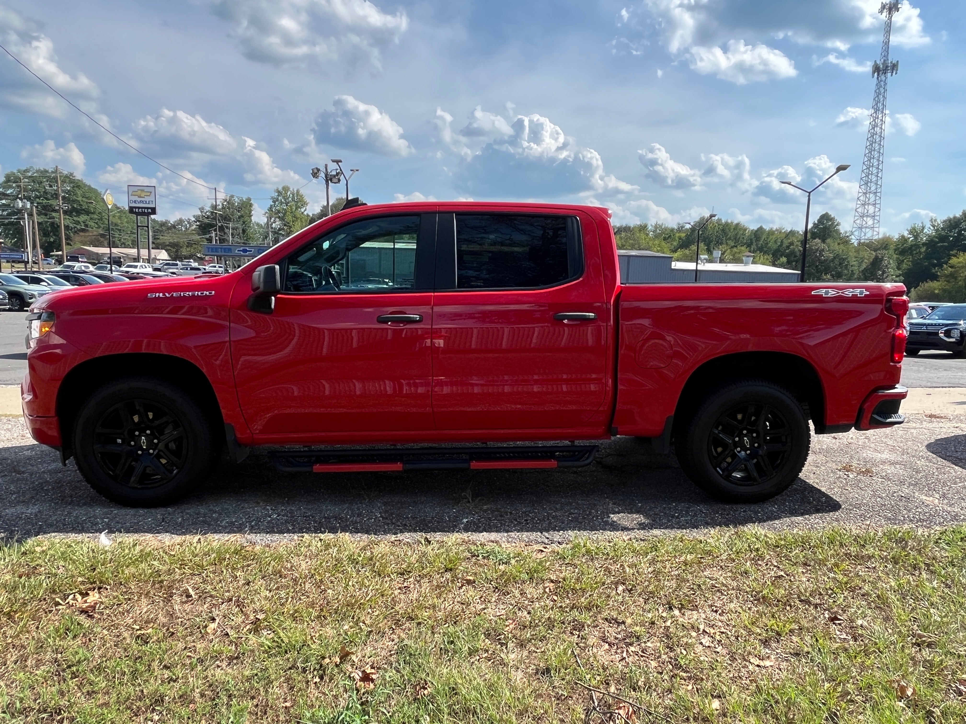 2023 Chevrolet Silverado 1500 Custom