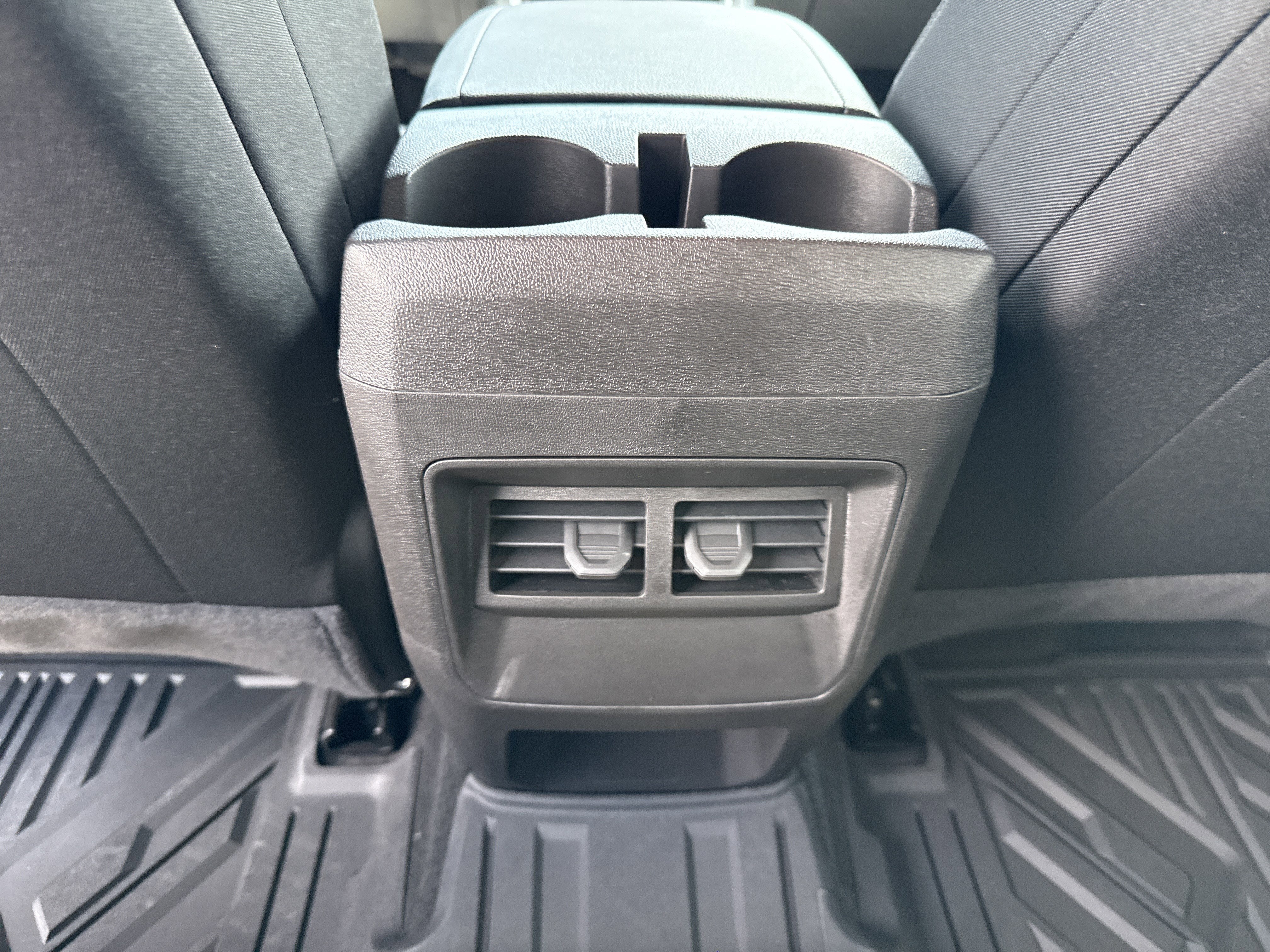 2026 Chevrolet Colorado Base