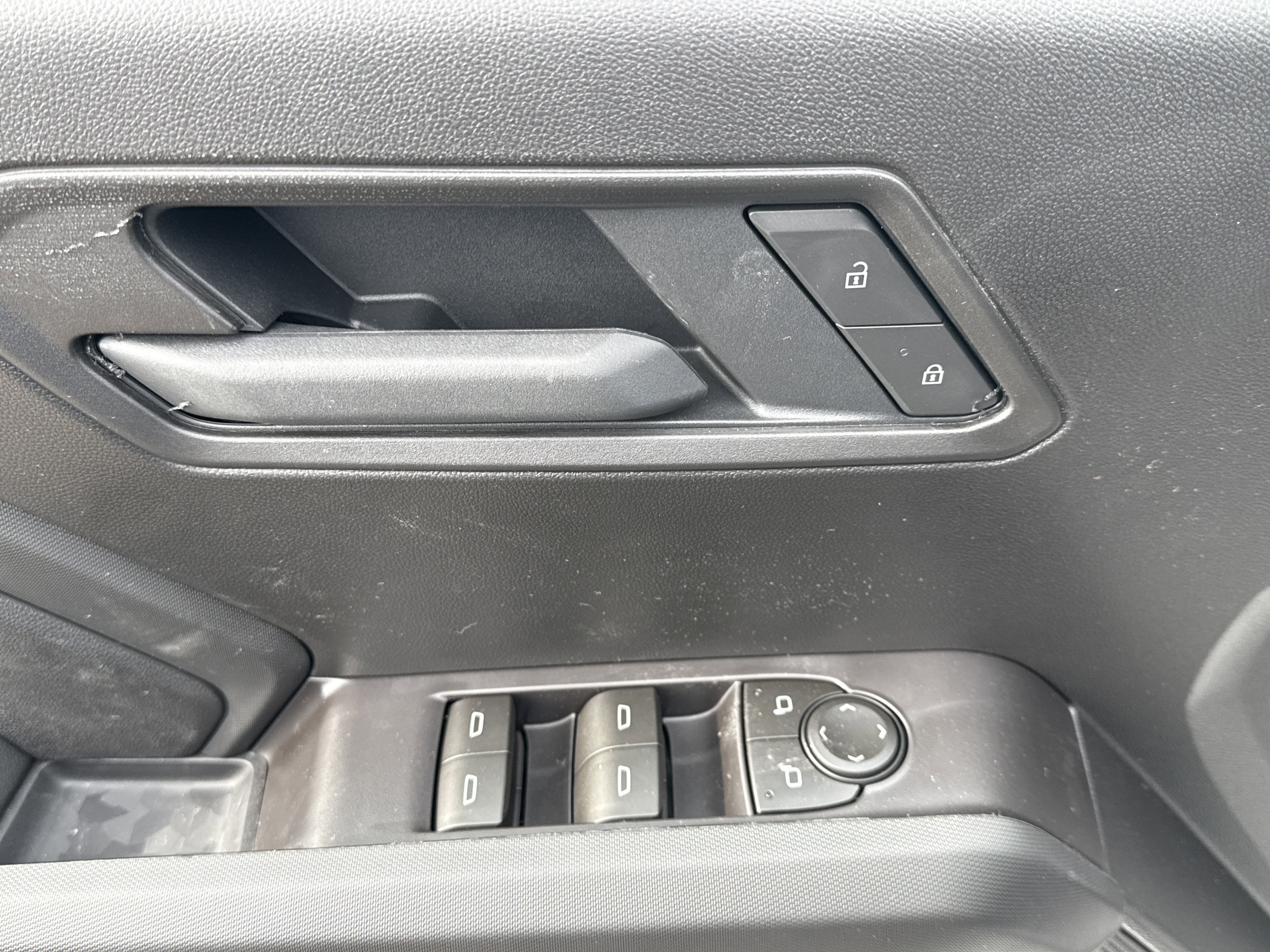 2026 Chevrolet Colorado Base