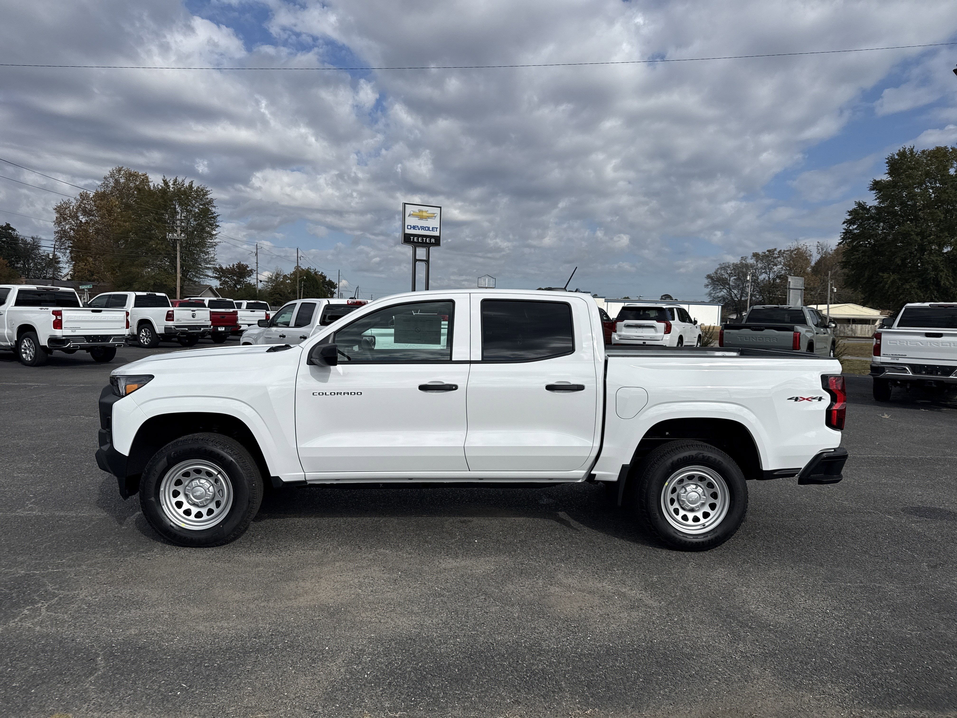 2026 Chevrolet Colorado Base
