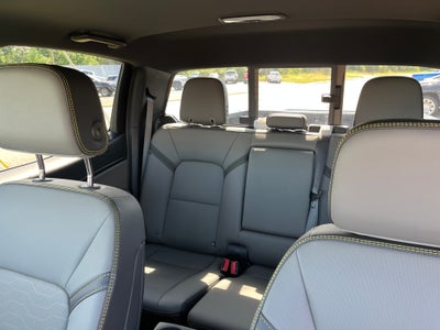 2025 Chevrolet Colorado ZR2