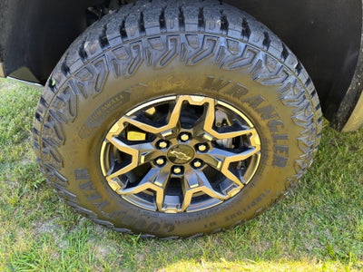 2025 Chevrolet Colorado ZR2
