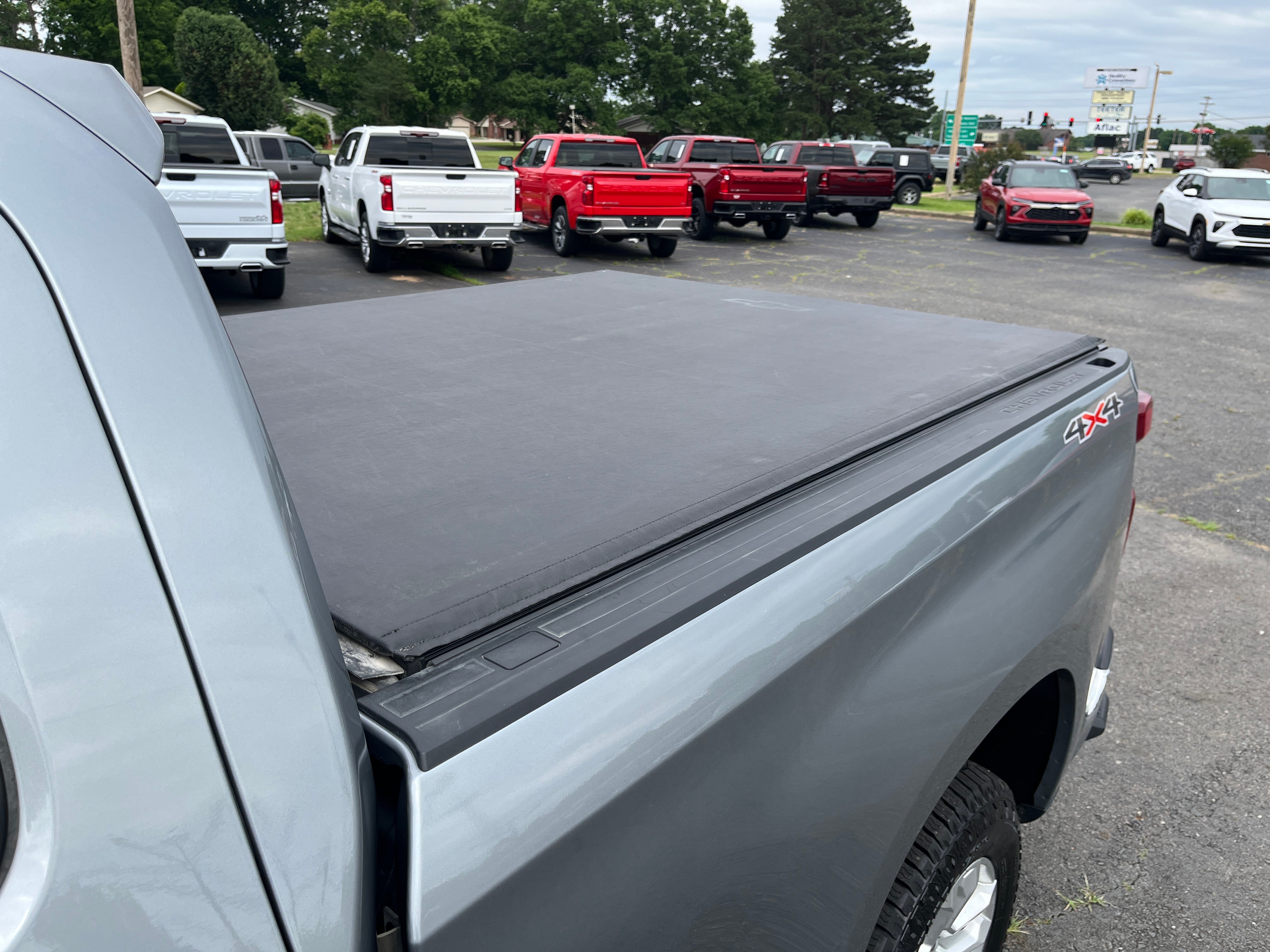 2024 Chevrolet Silverado 1500 LT