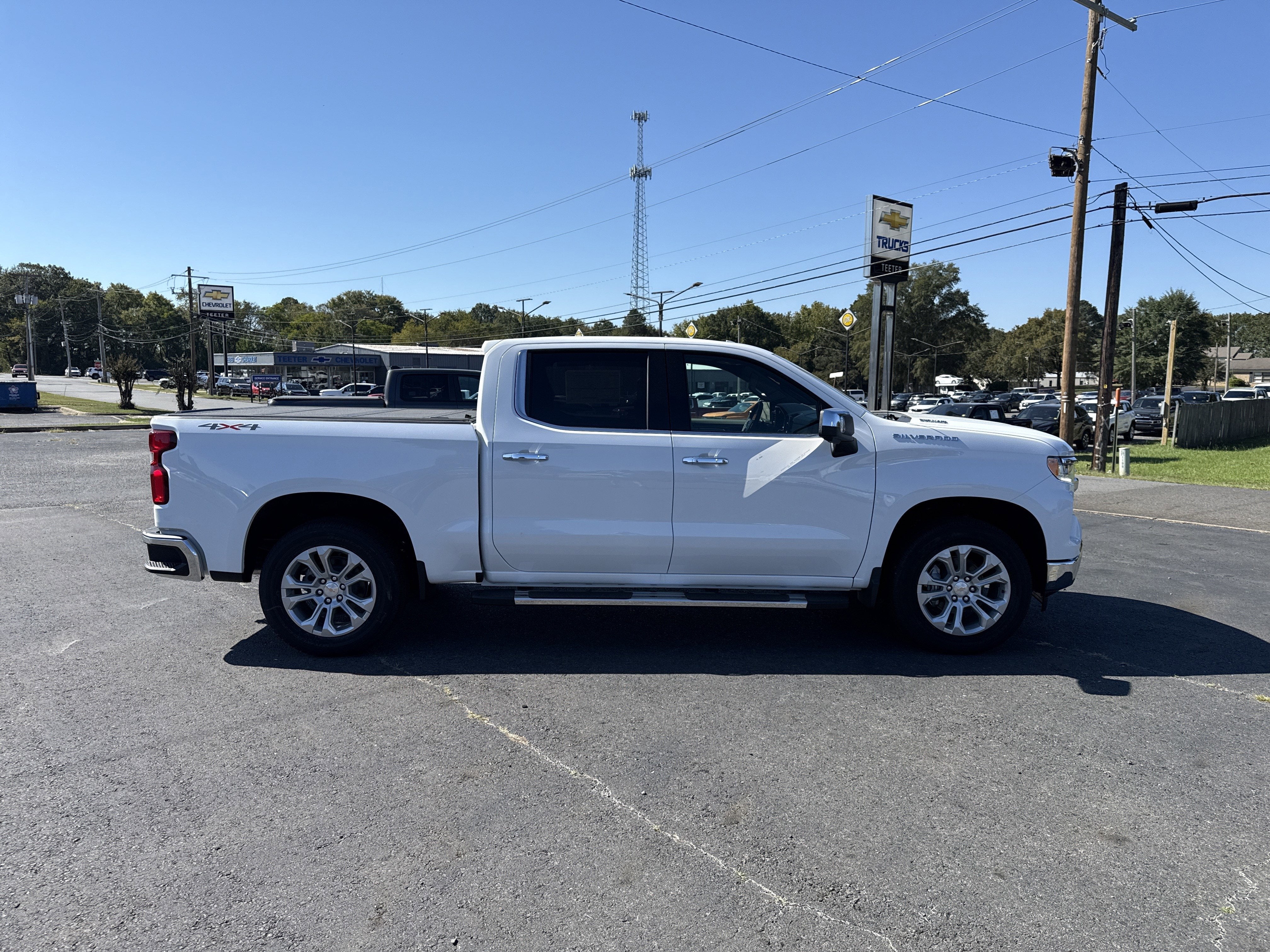 2025 Chevrolet Silverado 1500 Base