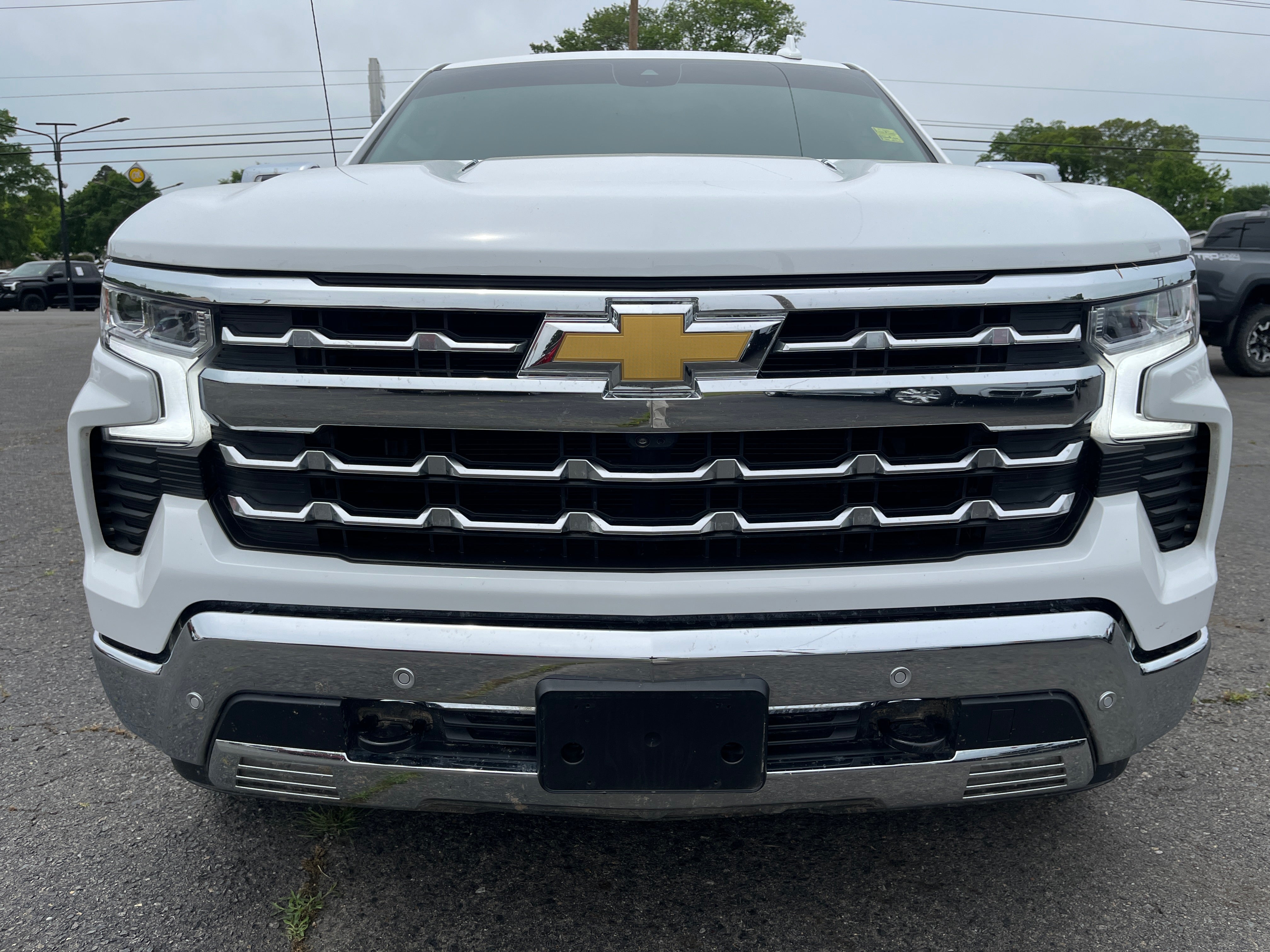 2025 Chevrolet Silverado 1500 LTZ