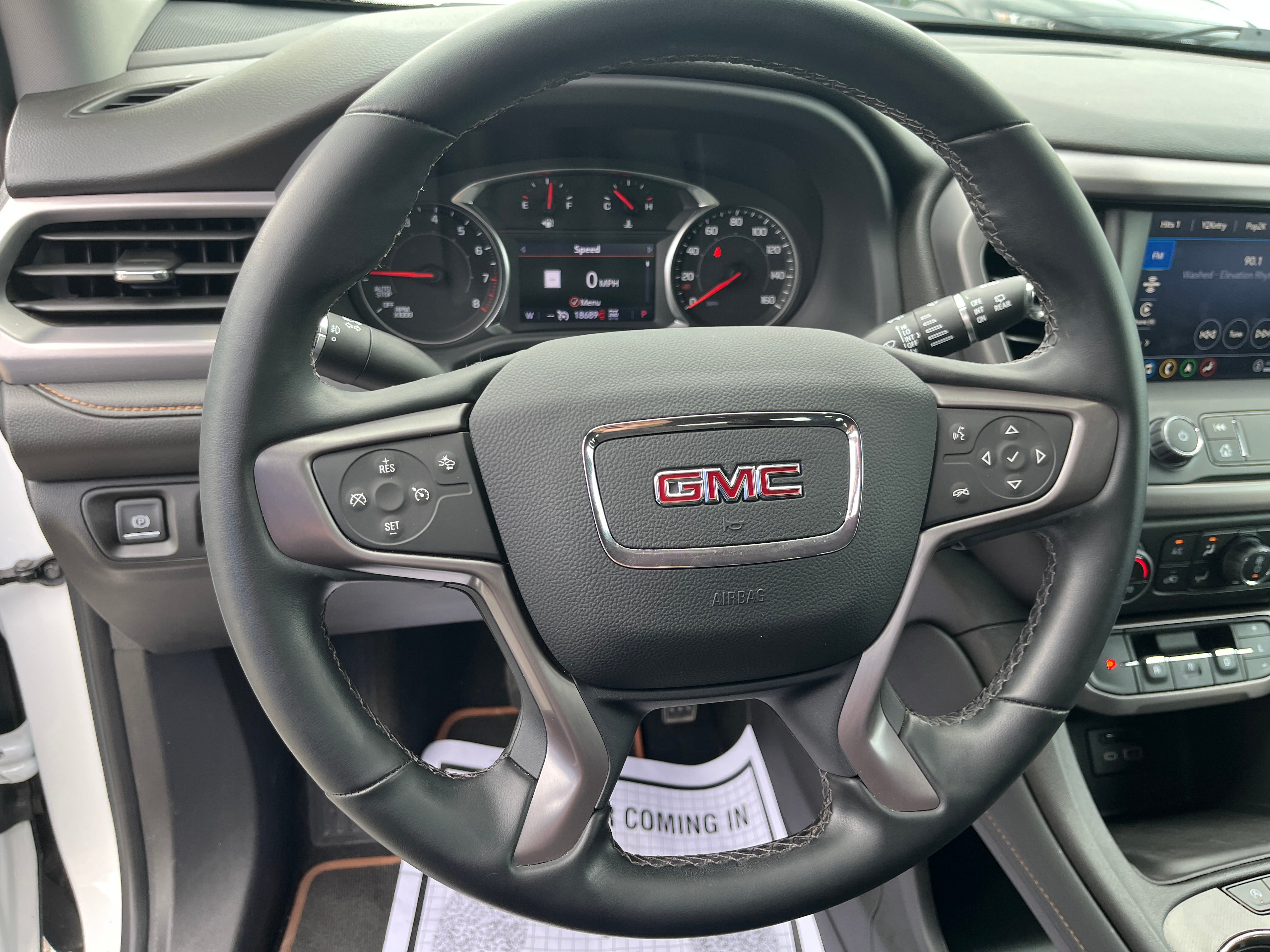 2023 GMC Acadia AT4