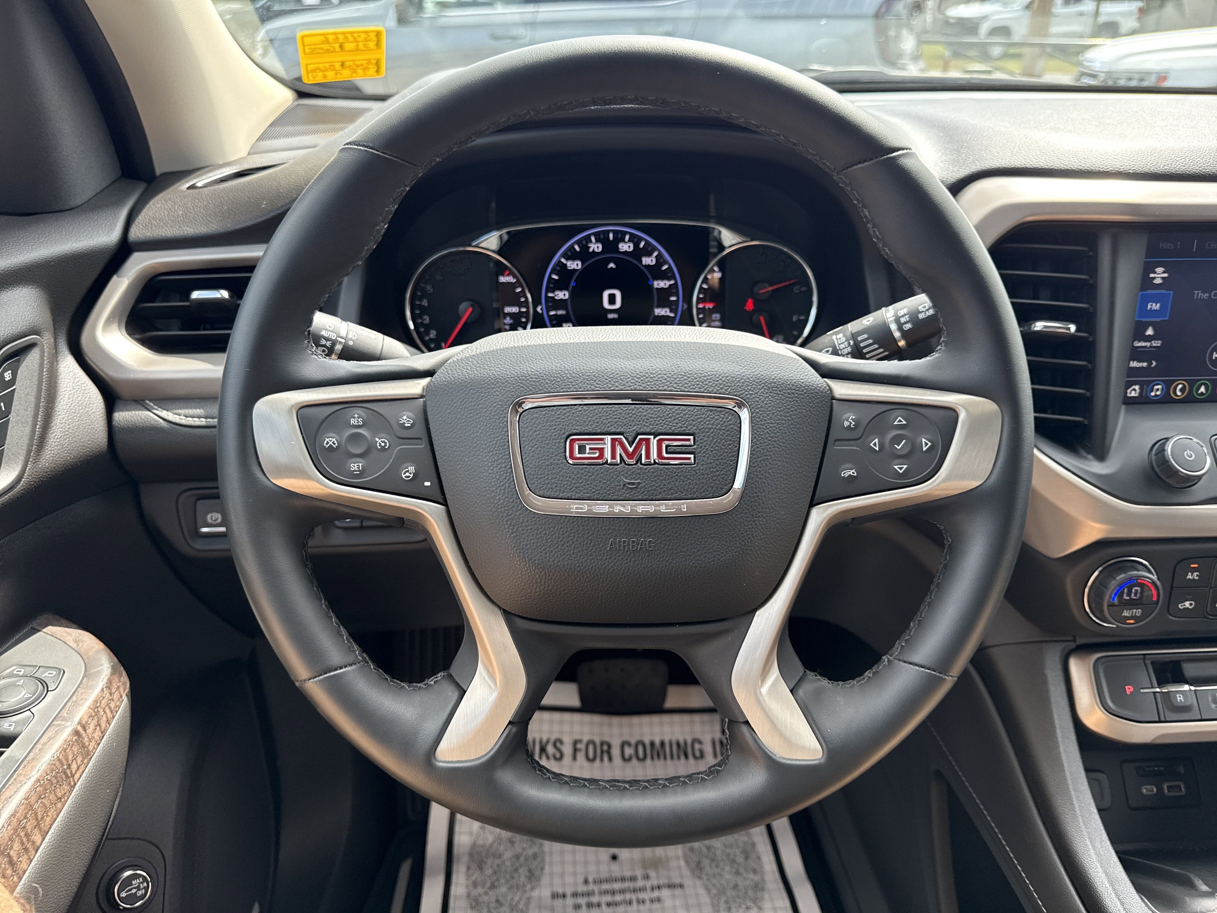 2023 GMC Acadia Denali