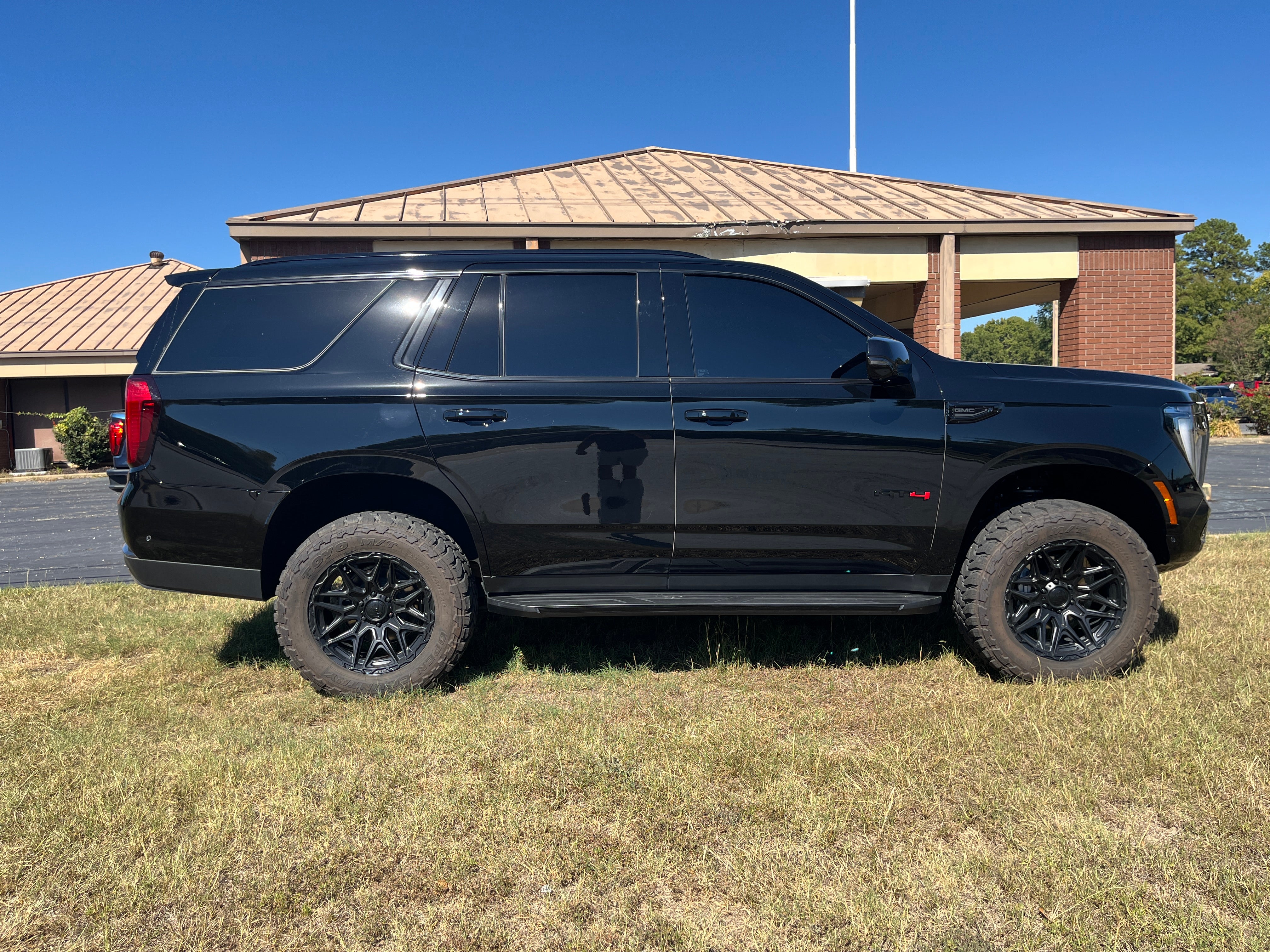2026 GMC Yukon AT4