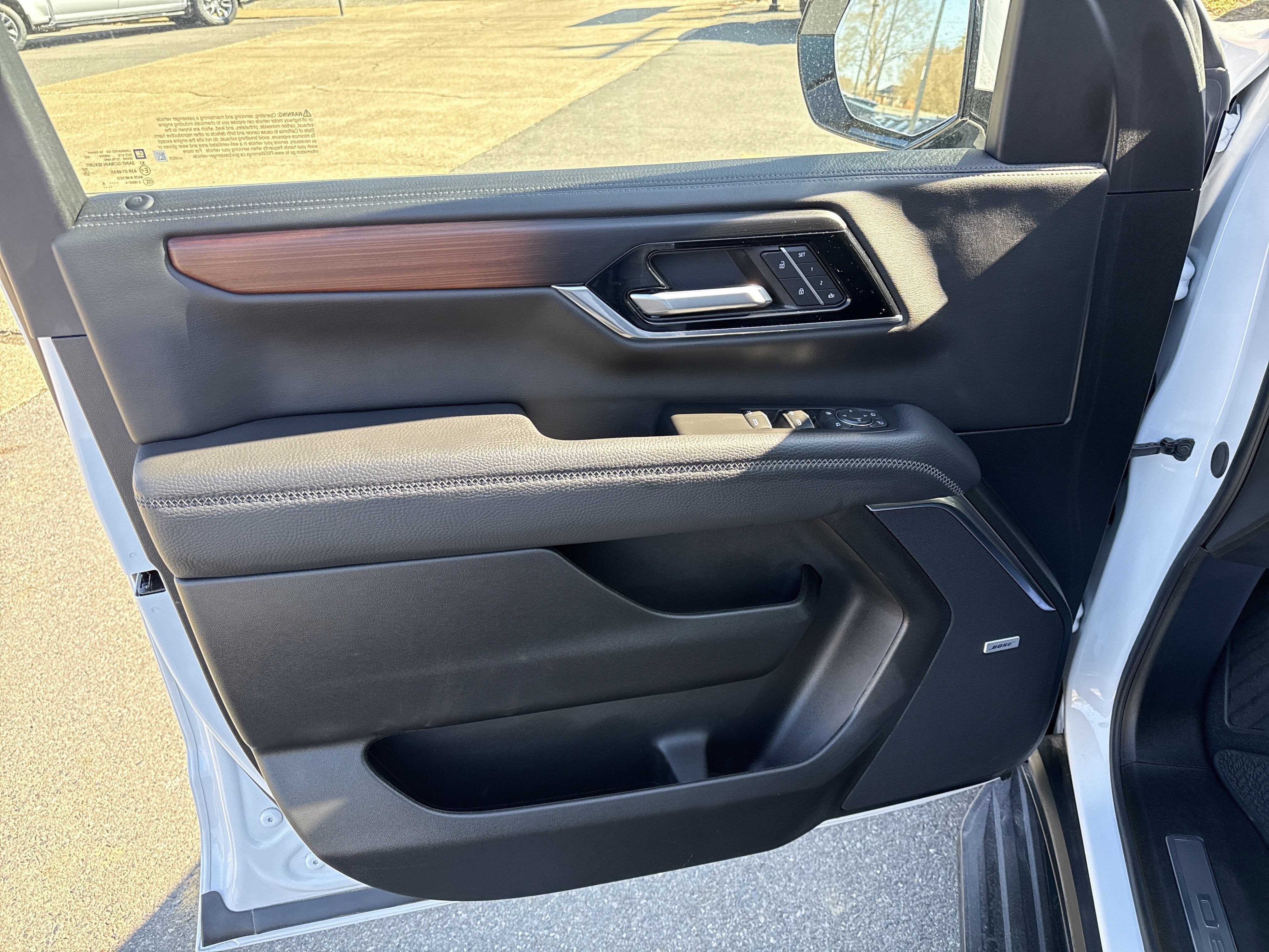 2025 GMC Yukon Denali