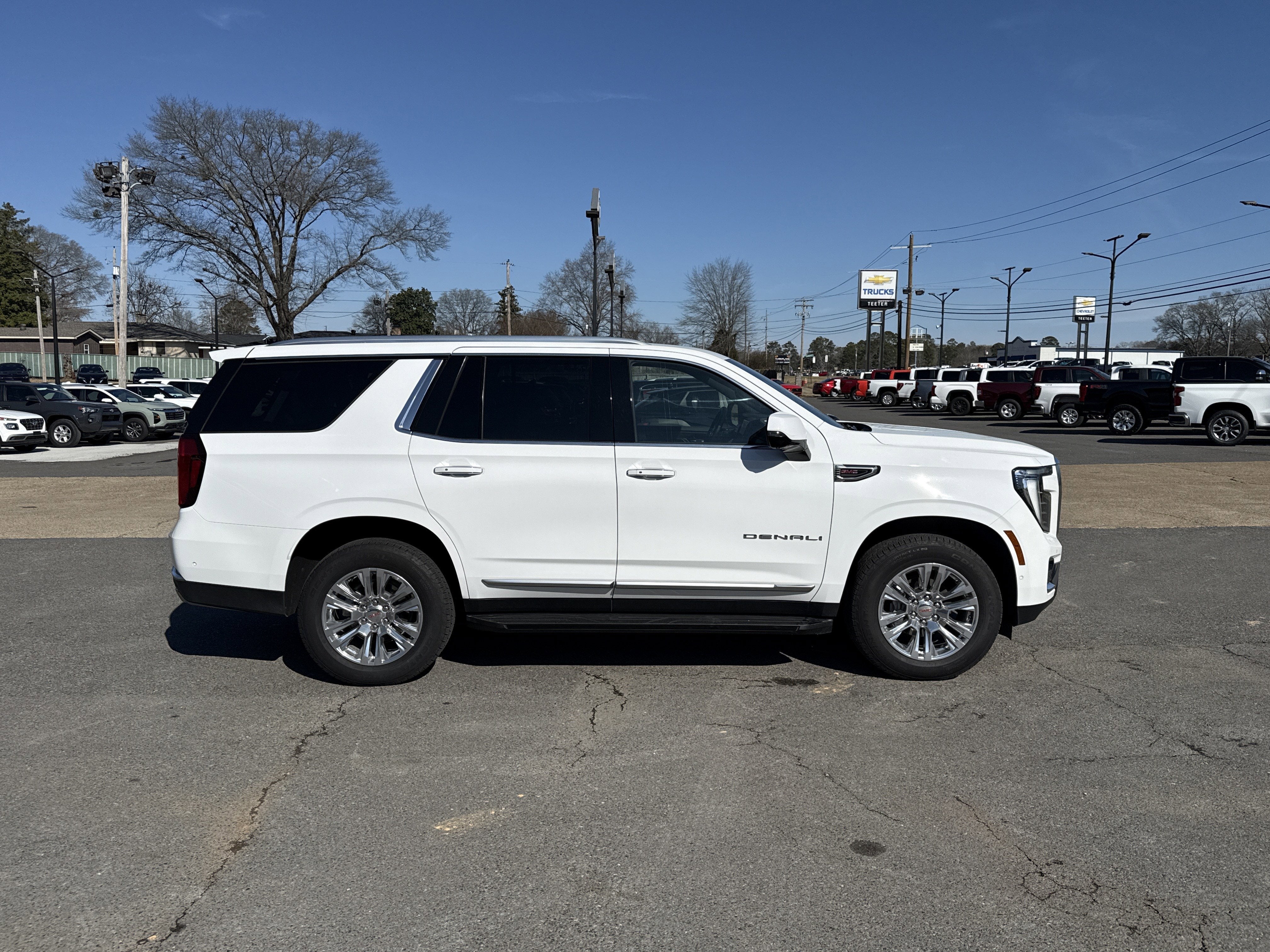 2025 GMC Yukon Denali