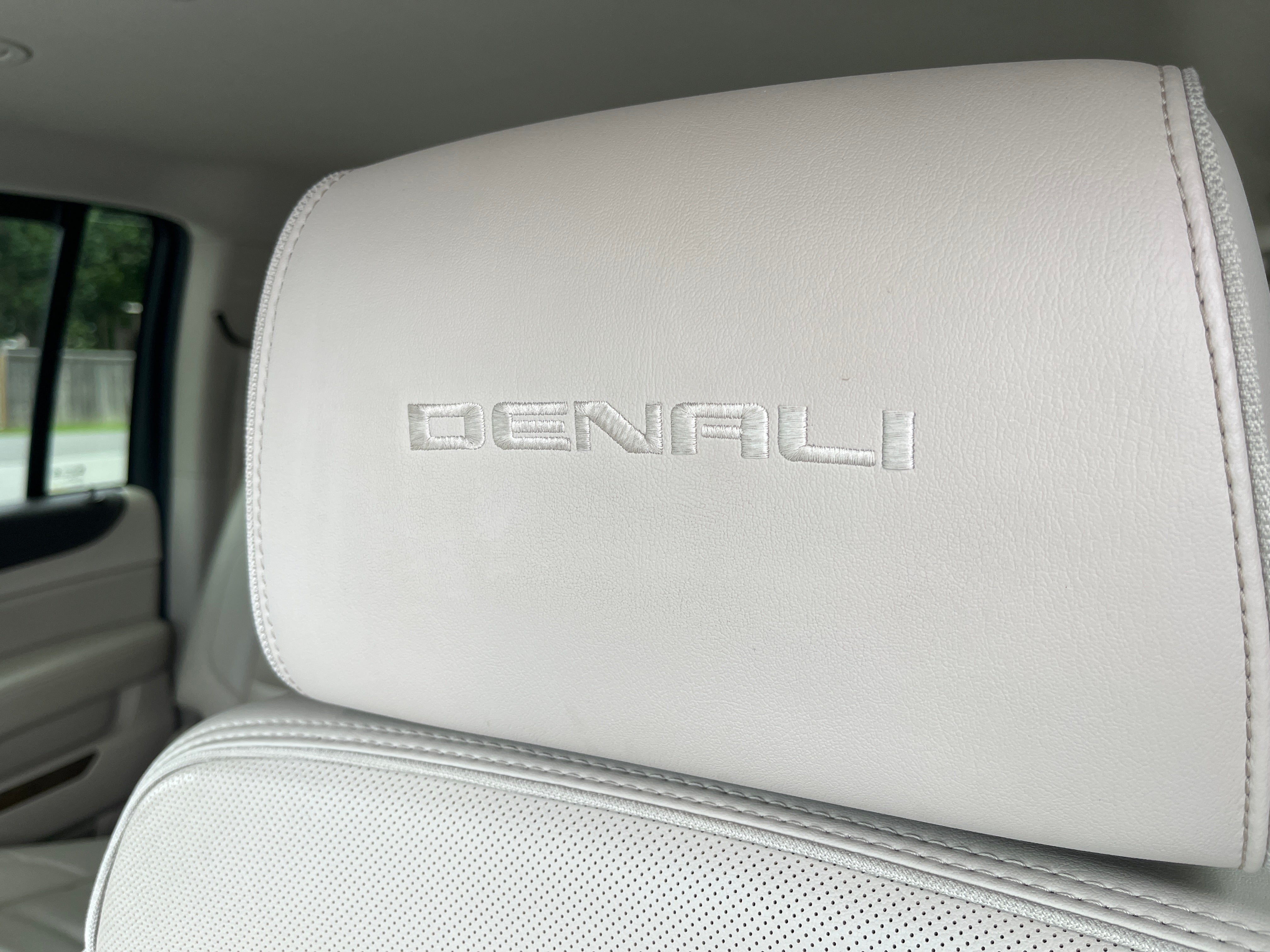 2020 GMC Yukon XL Denali