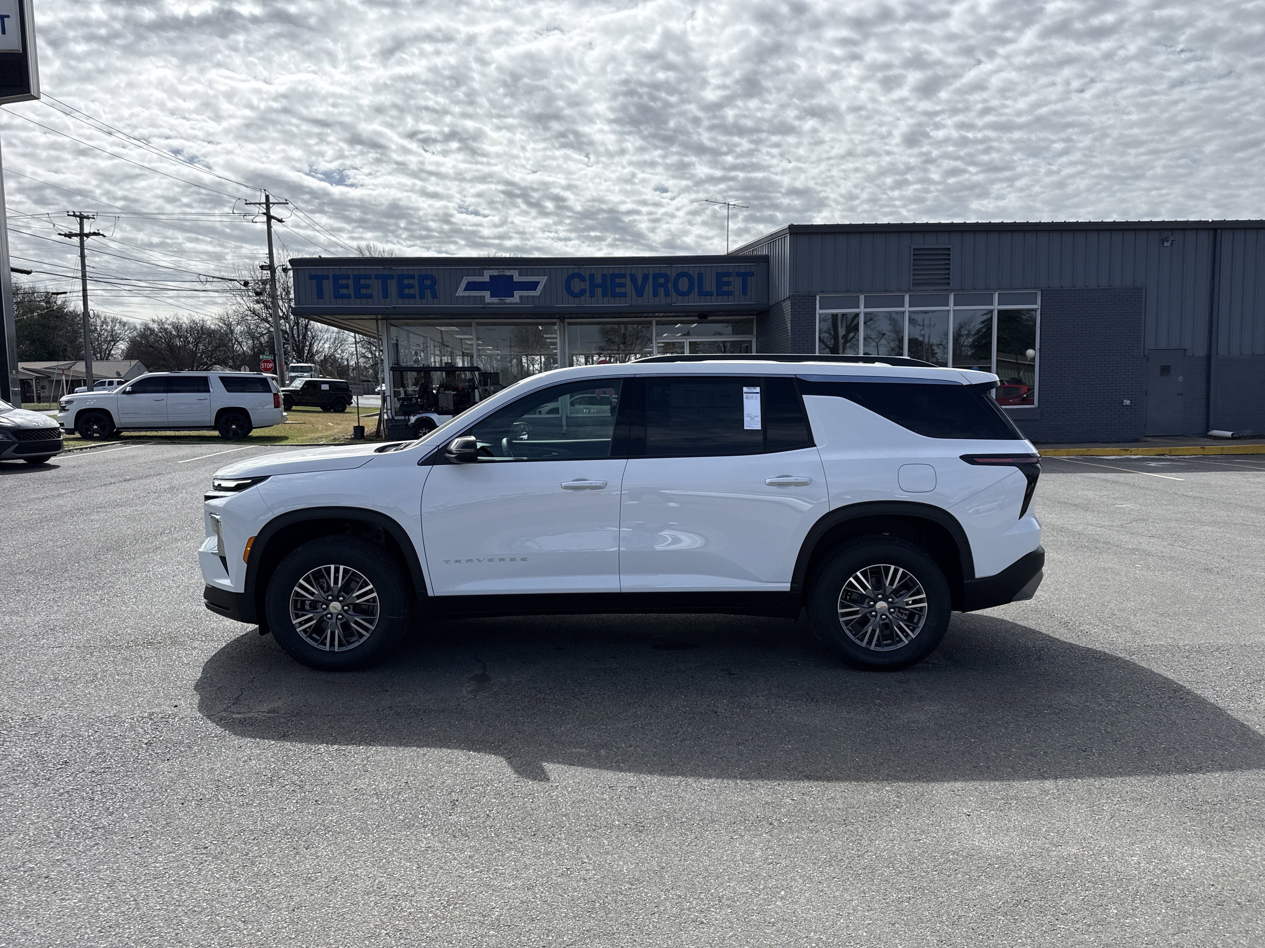 2026 Chevrolet Traverse LT